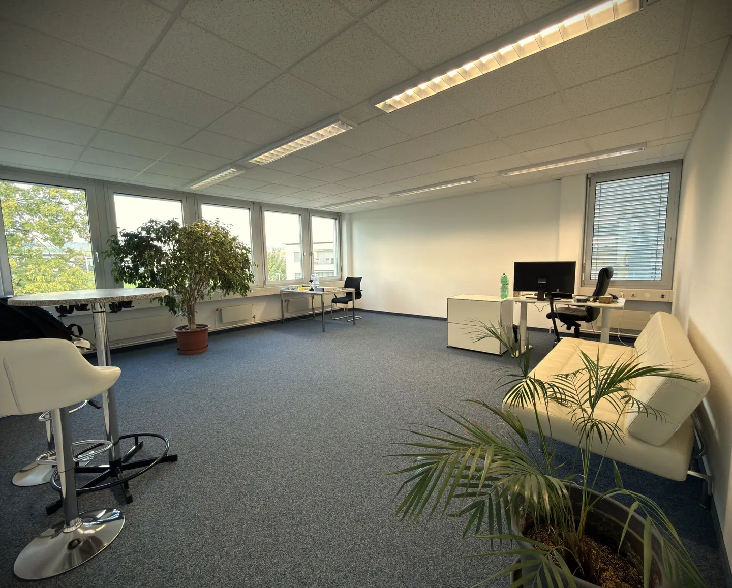 Office in Baar - Photo 12 of 13