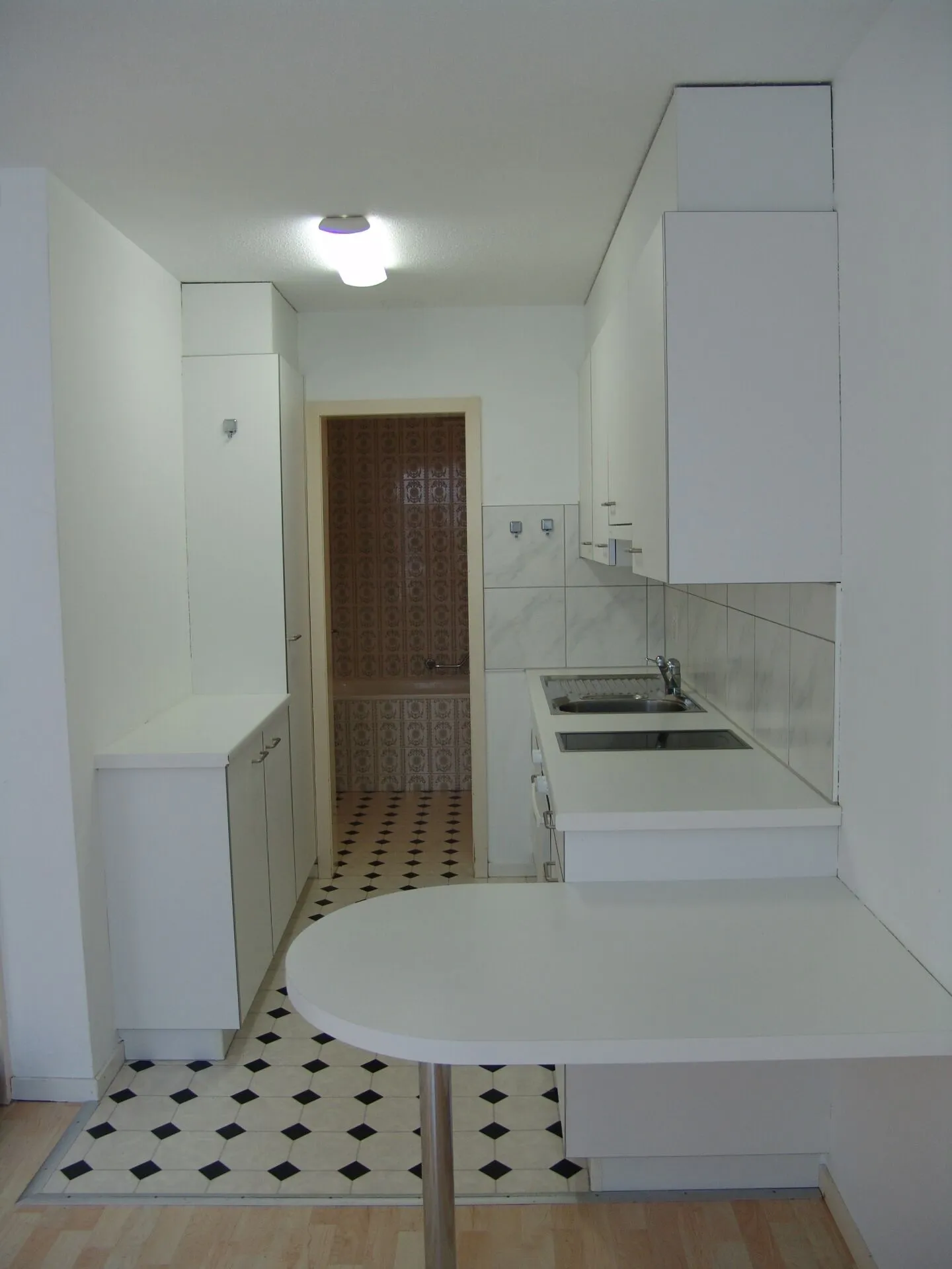 Studio apartment in the old town - Photo 4 of 9