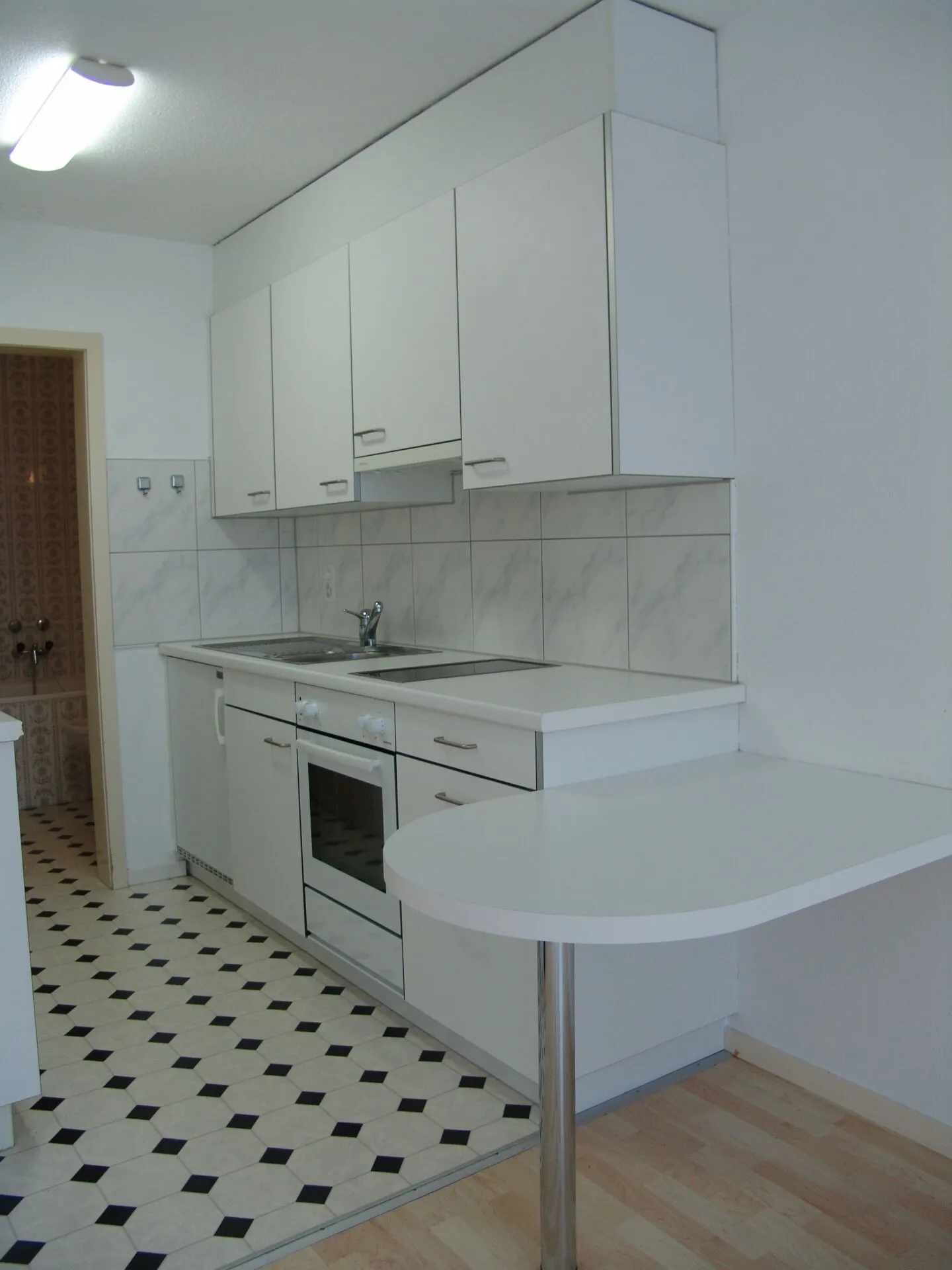 Studio apartment in the old town - Photo 6 of 9