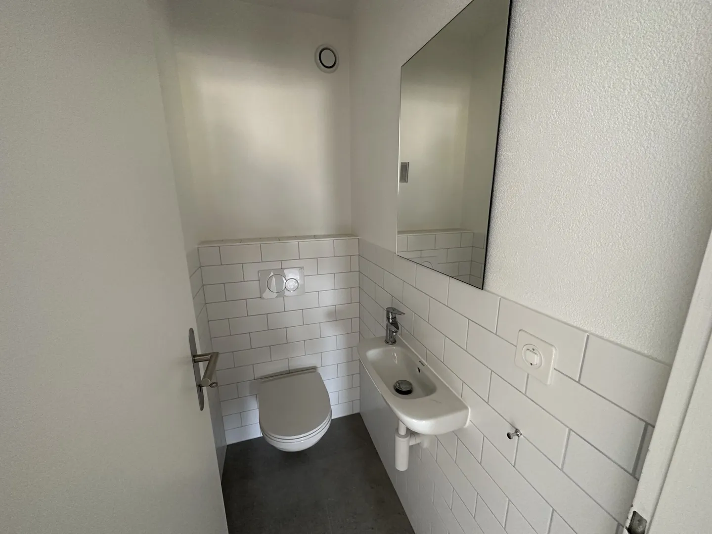Bel appartement de 3,5 pièces entièrement rénové ! - Photo 5 sur 9