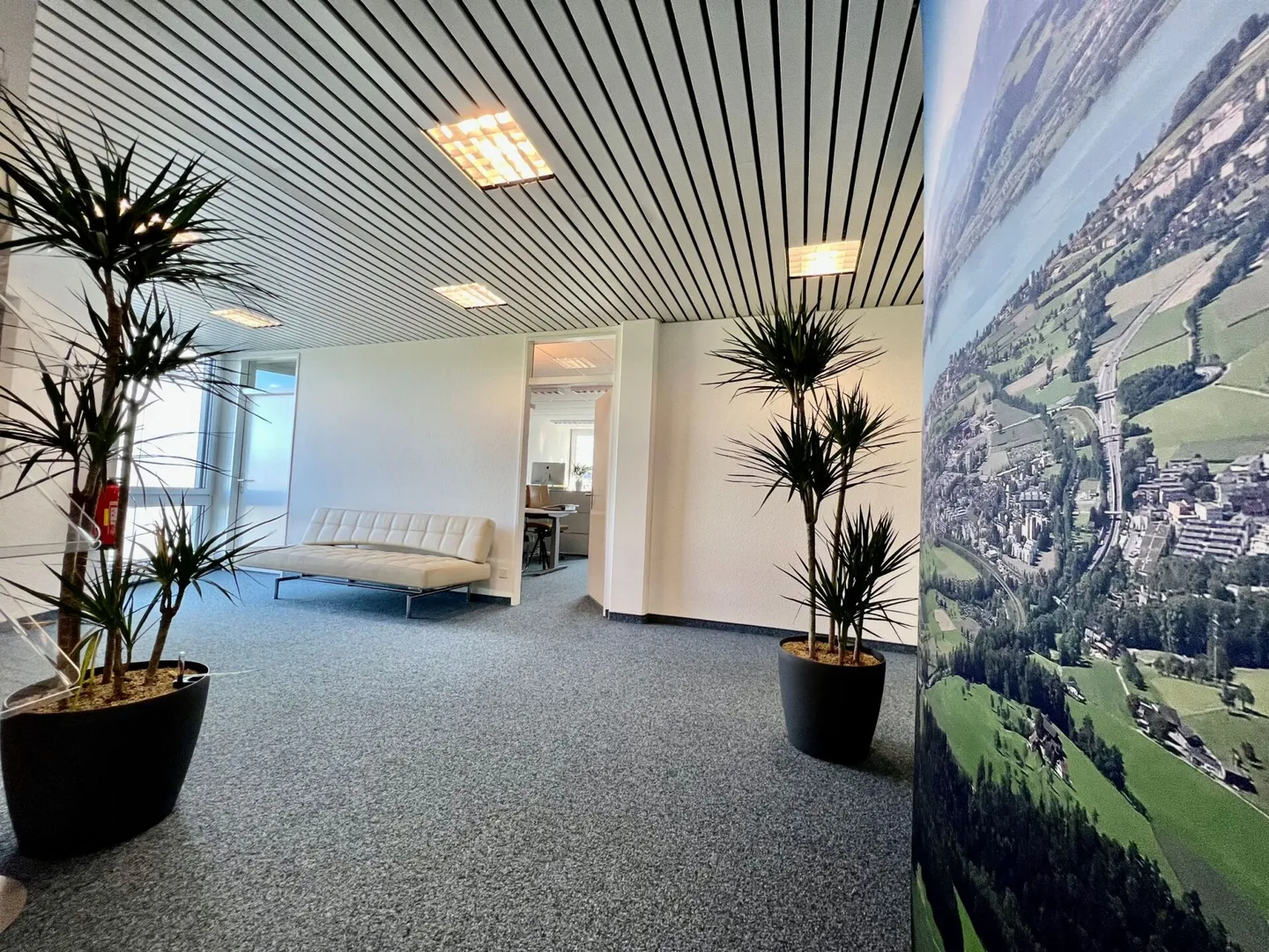 Office in Baar - Photo 13 of 13