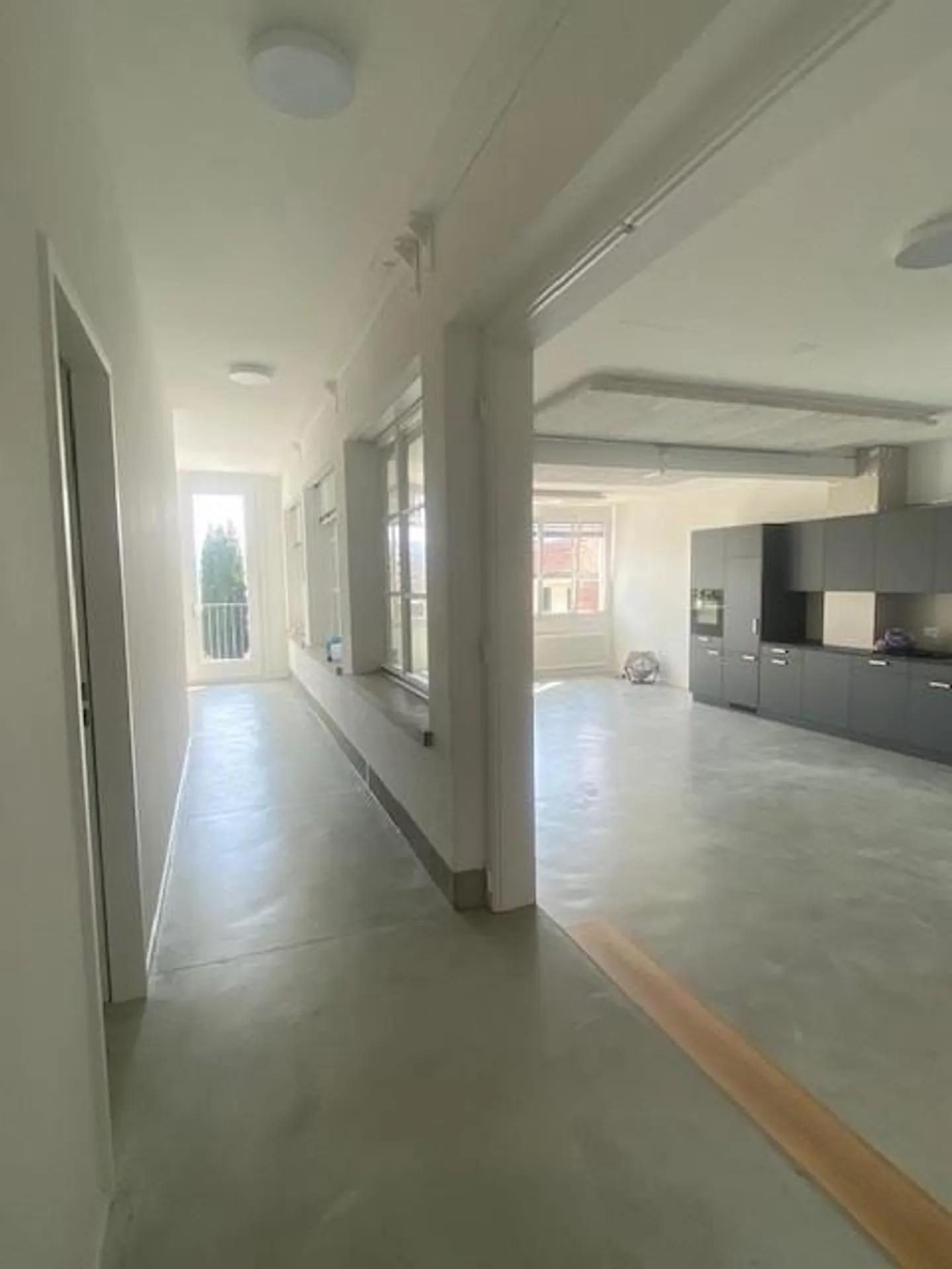 Extraordinary apartment in beautiful Gümligen - Photo 4 of 11