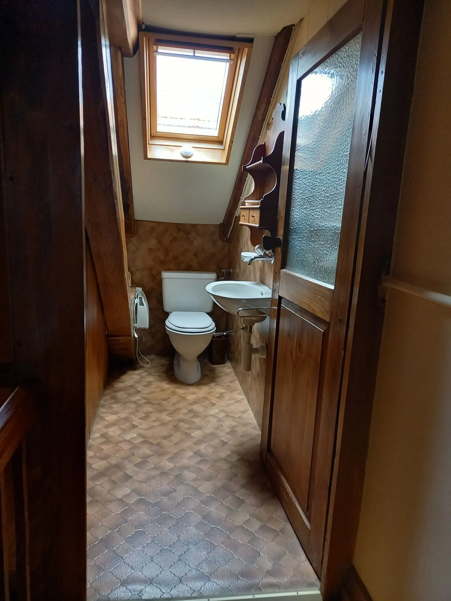 Charmante Dachwohnung in Aarburg - Foto 4 von 9