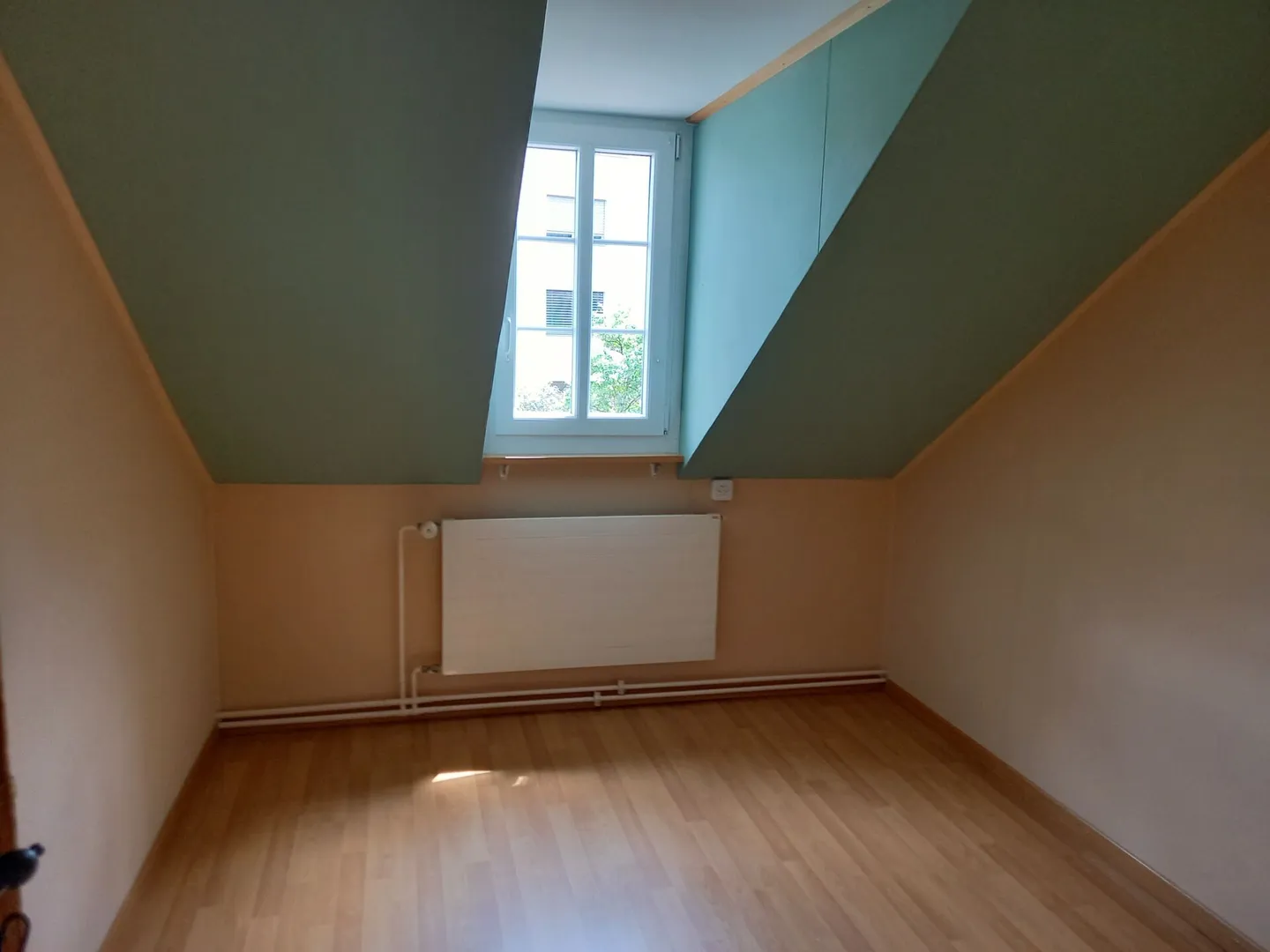 Charmante Dachwohnung in Aarburg - Foto 6 von 9