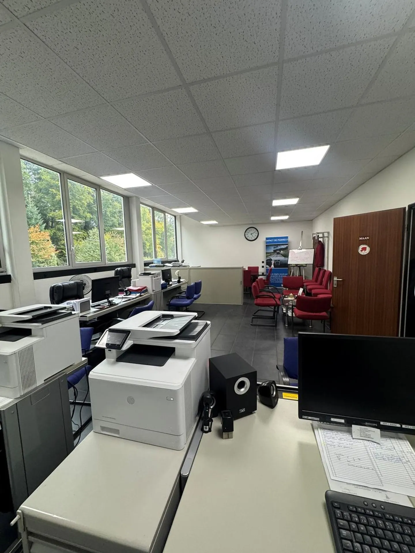 Rare opportunity in Aclens Mechanical and Bodywork Garage - Photo 6 of 6