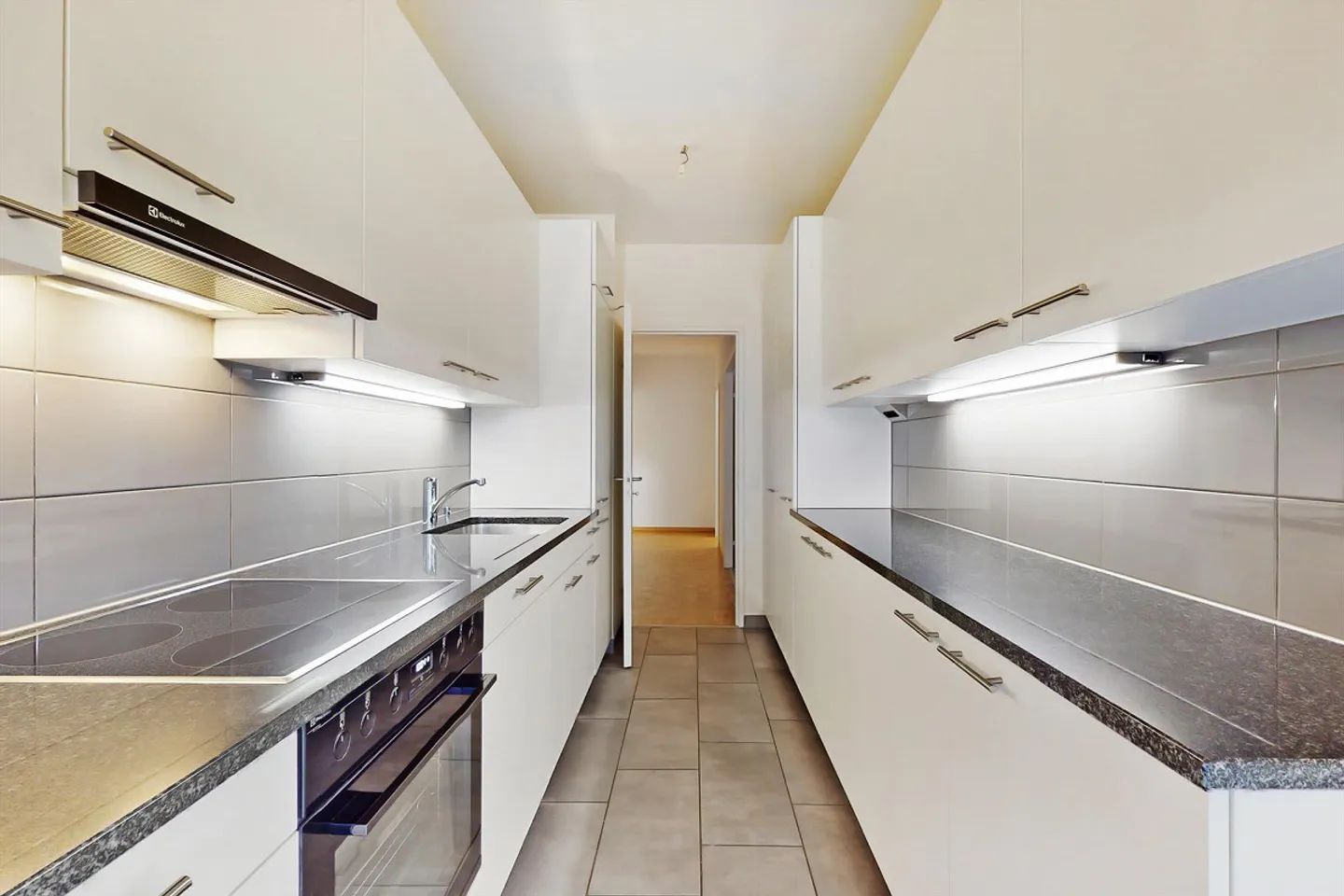 Appartamento luminoso a due passi dalla stazione Cornavin - Foto 3 di 7