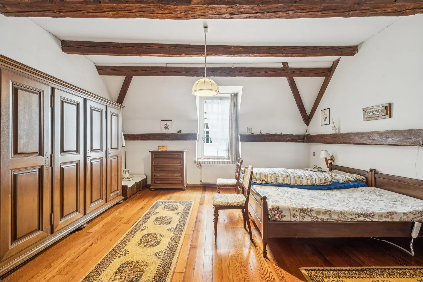 Charming Duplex in Historic Area - Photo 5 of 11