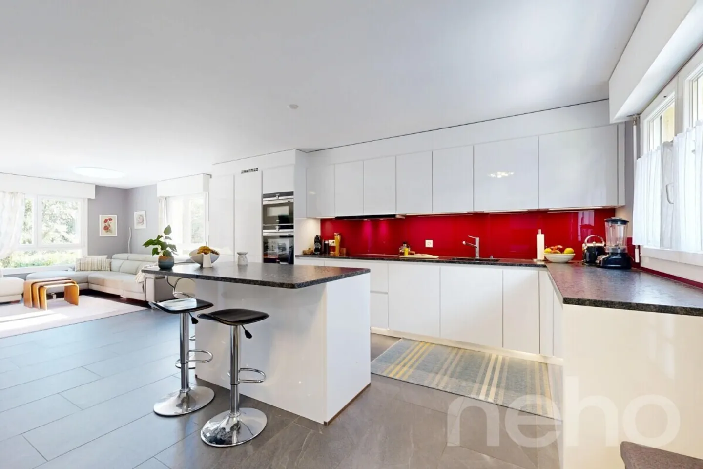 Stunning semi-detached house with breathtaking views of the forest - Photo 9 of 12