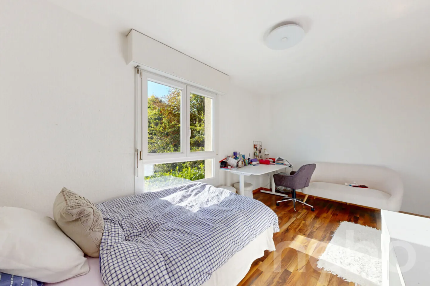 Stunning semi-detached house with breathtaking views of the forest - Photo 12 of 12