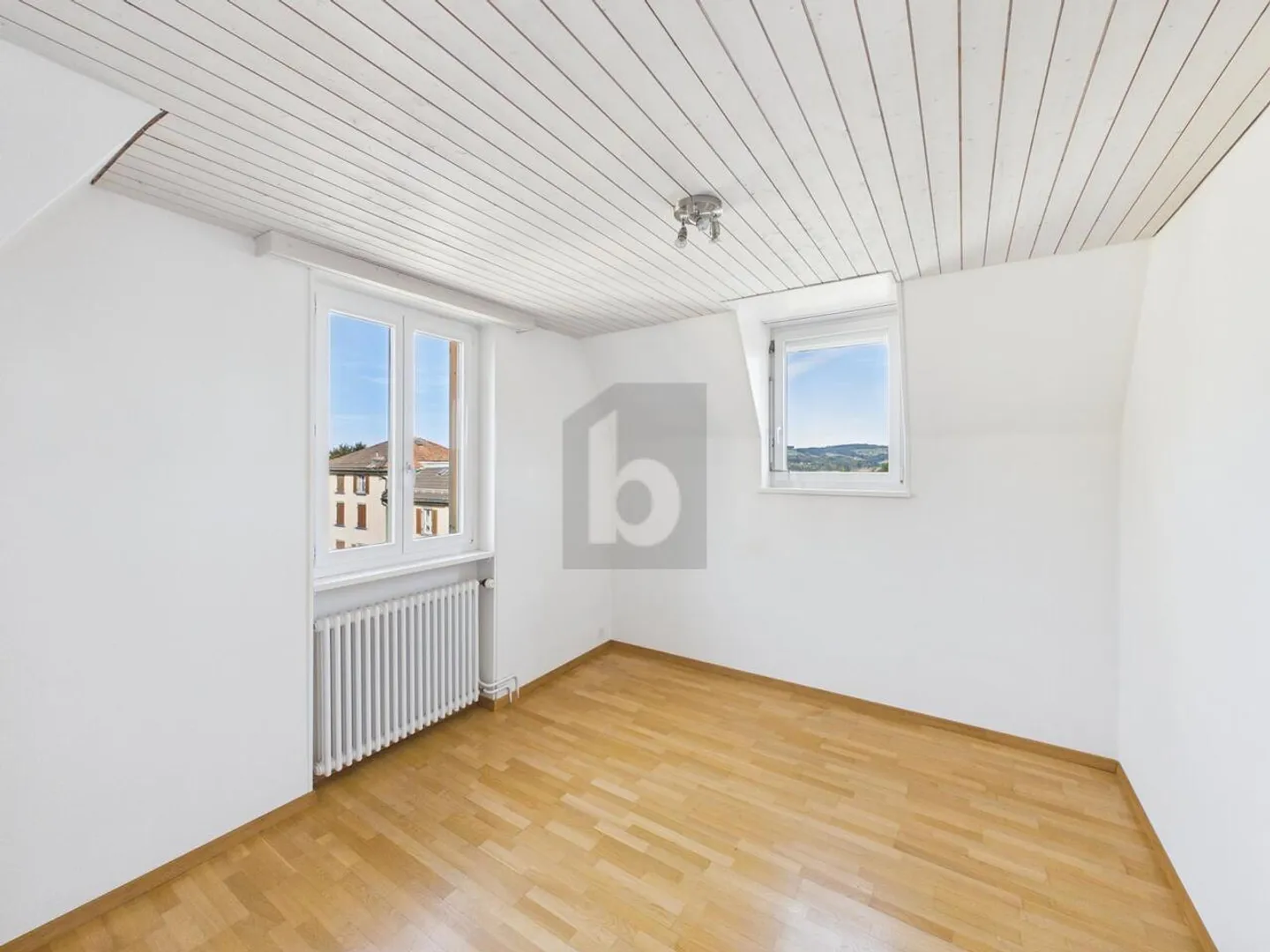 DACHTERRASSE UND BALKON AN ZENTRALER LAGE - Photo 5 of 6