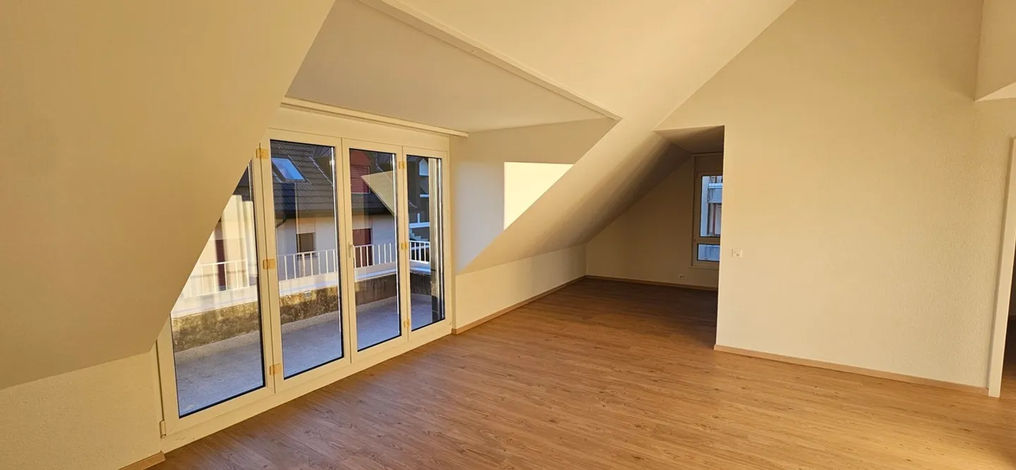 Apartment for rent - Photo 1 of 7