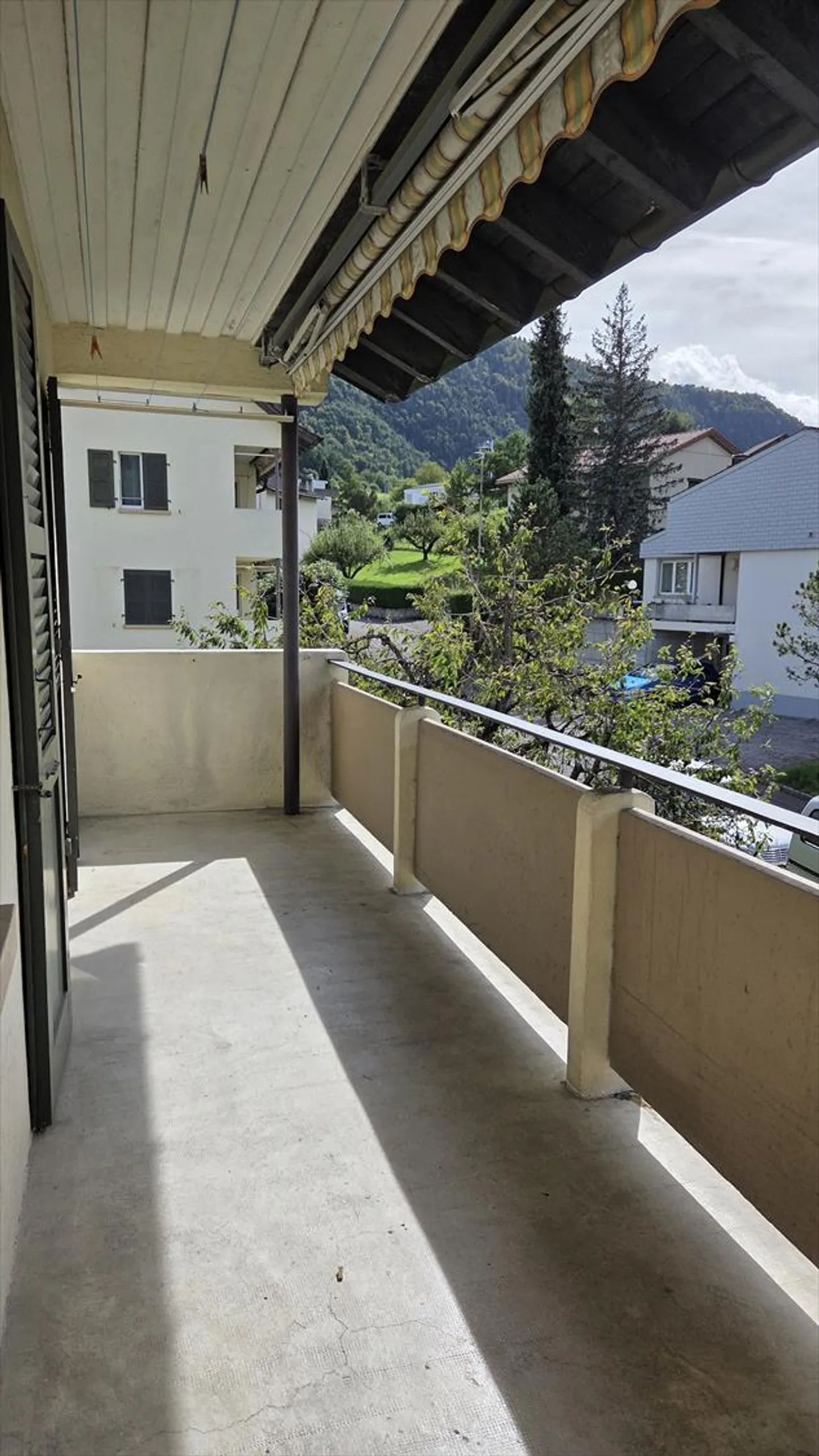 Wohnung in einem kleinen 3-stöckigen Gebäude. - Foto 9 von 11