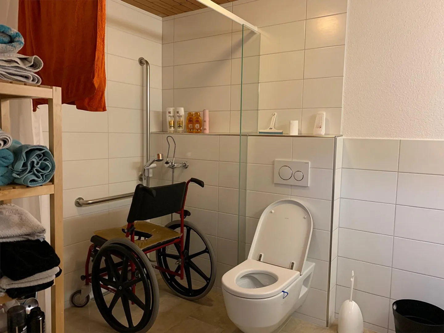 Appartamento senza barriere nel centro di Laufen - Foto 4 di 7