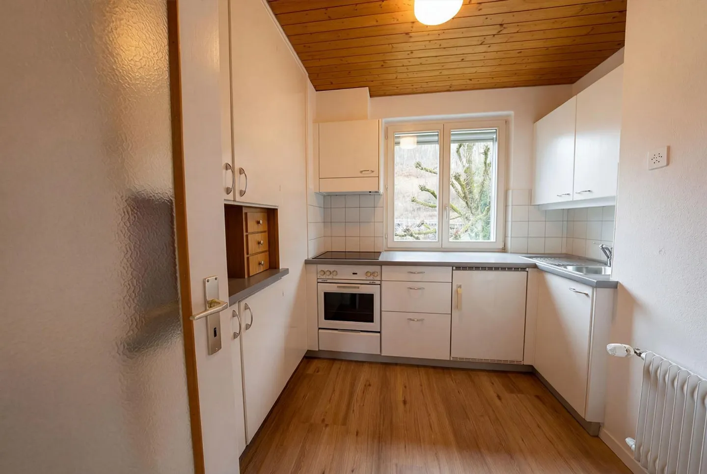 Belle appartement de 3 pièces à Ostermundigen - Photo 3 sur 12