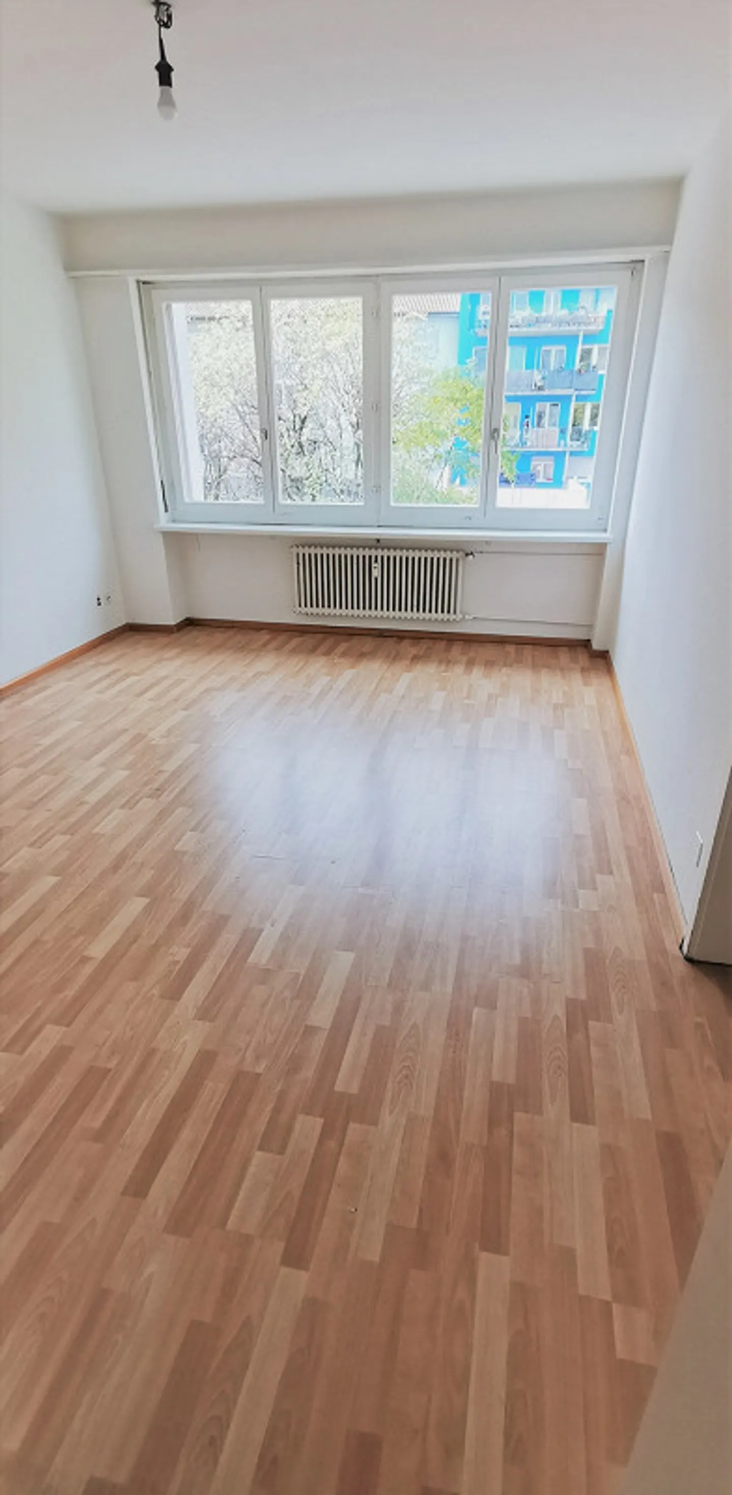 1-room apartment near Wasgenring - Photo 2 of 5