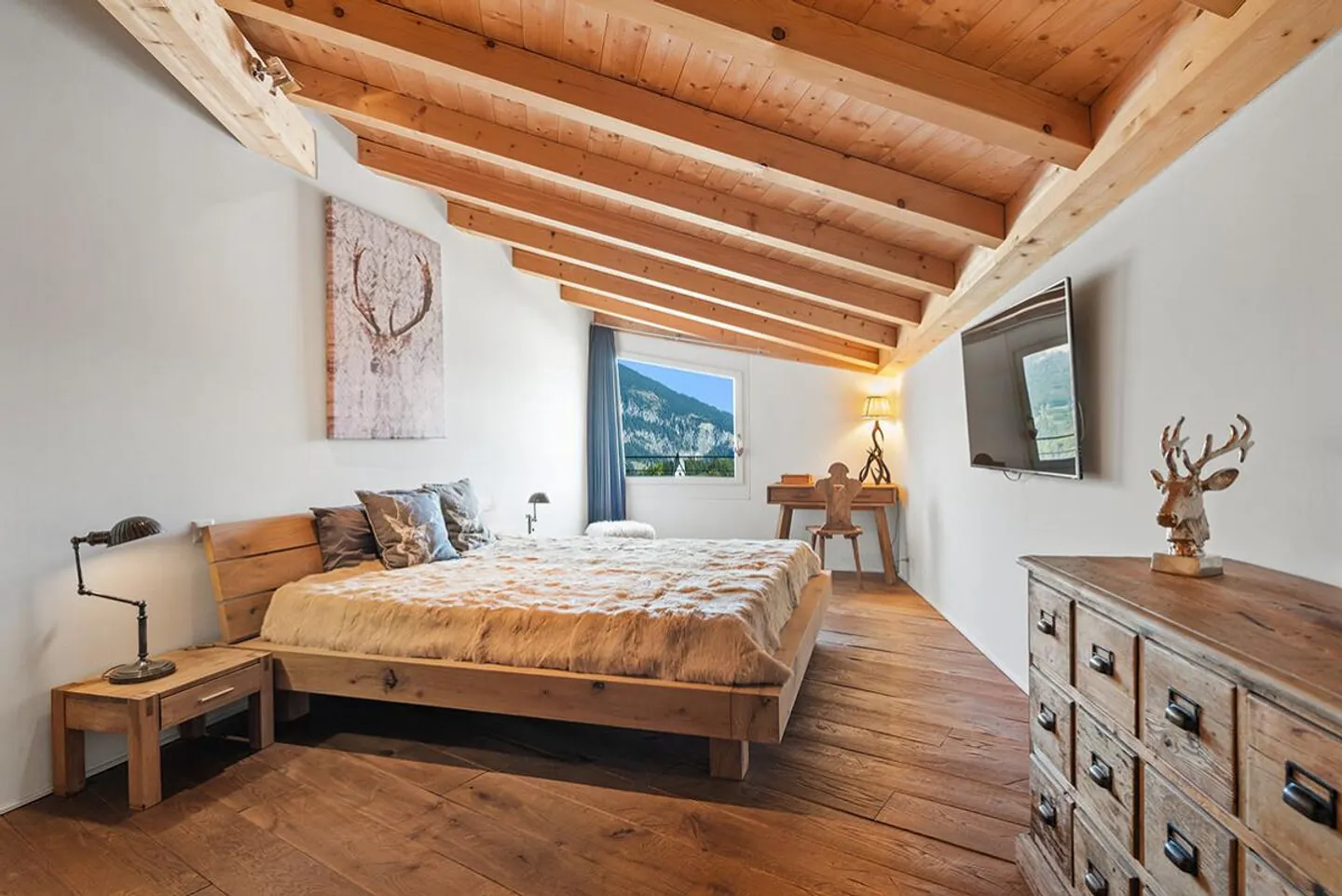 Holiday apartment in Flims with sauna in alpine style - Photo 3 of 6