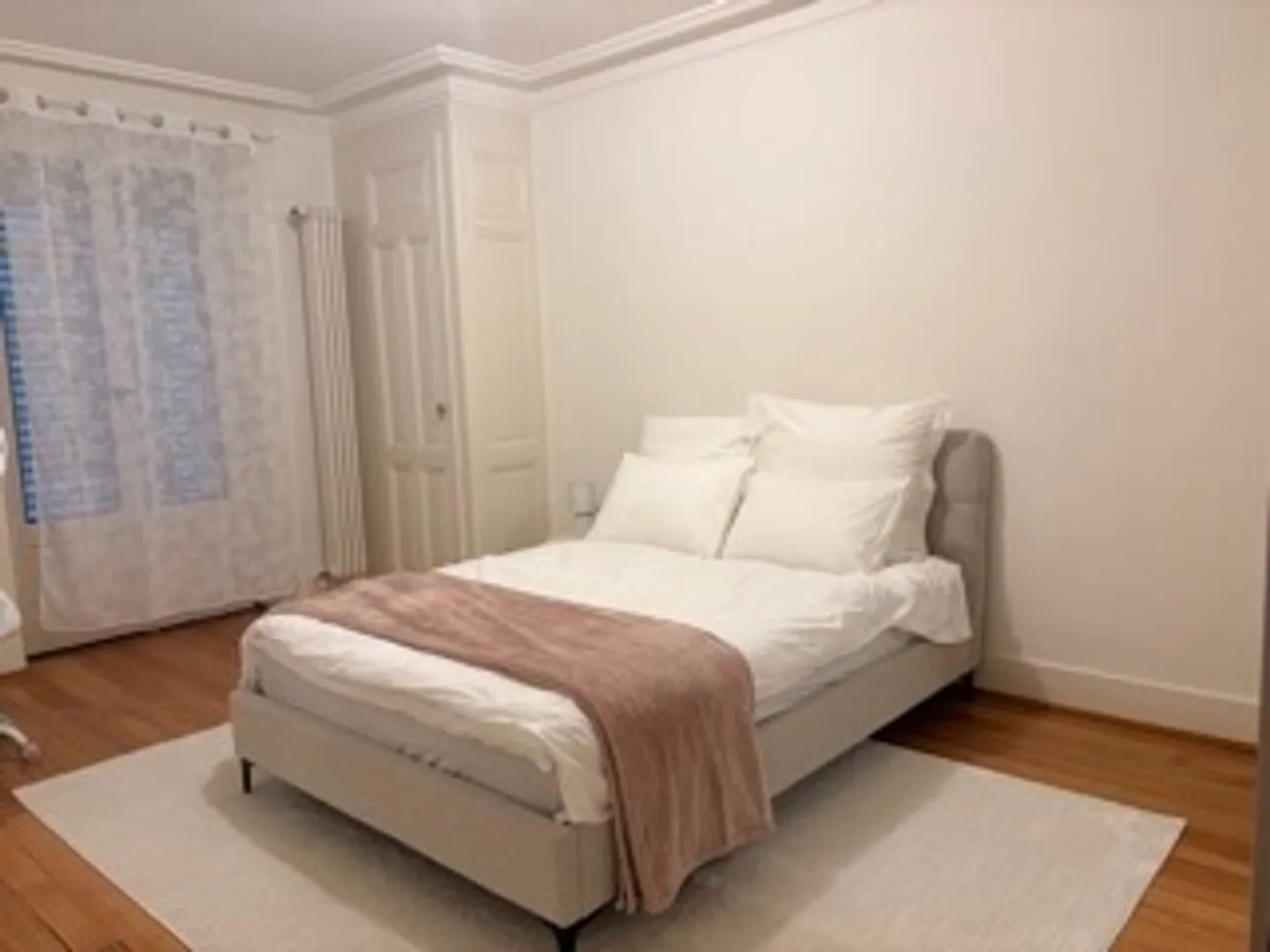 3-ZIMMER-WOHNUNG IN GENF - ZENTRUM, MÖBLIERT, BEFRISTET - Foto 5 von 8