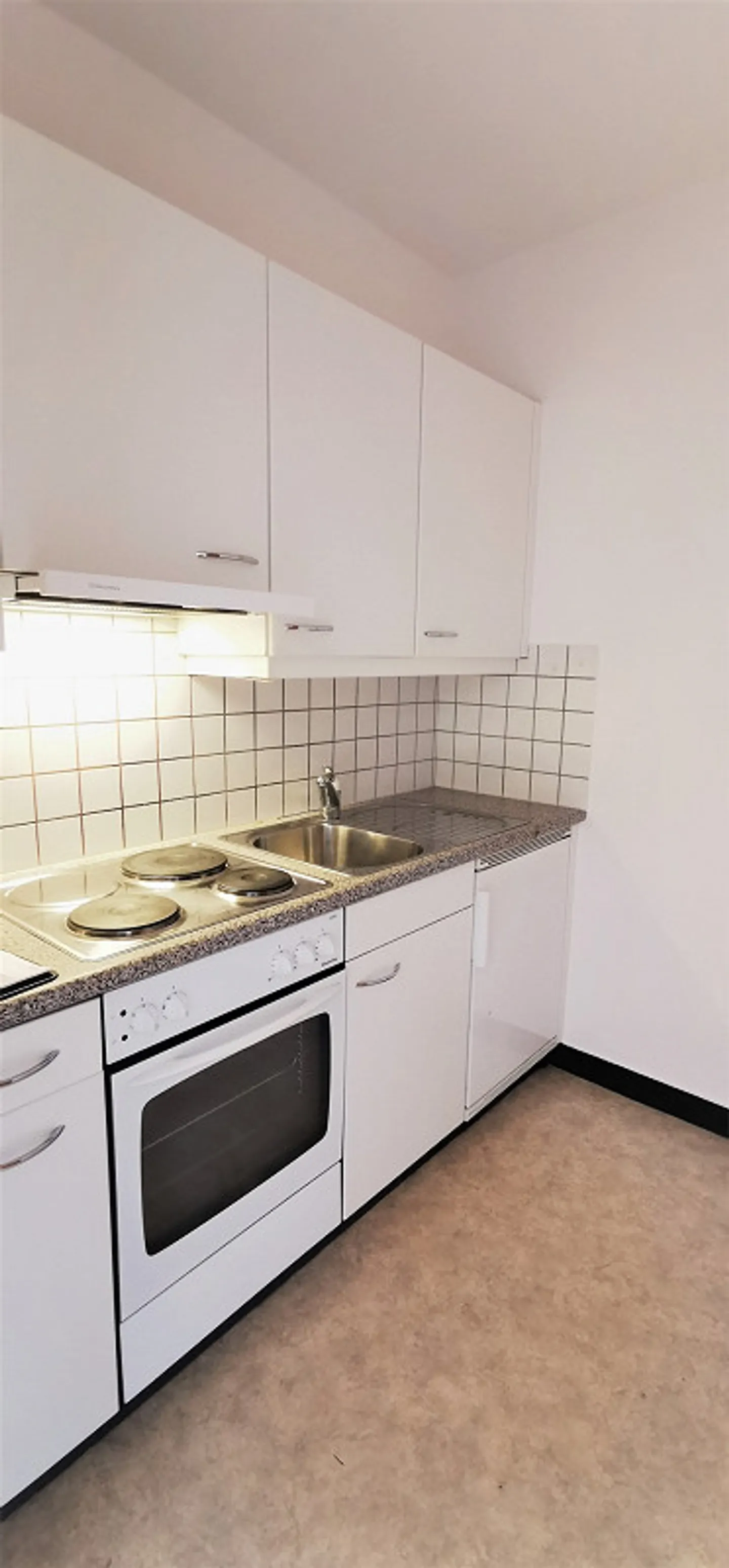 1-room apartment near Wasgenring - Photo 4 of 5