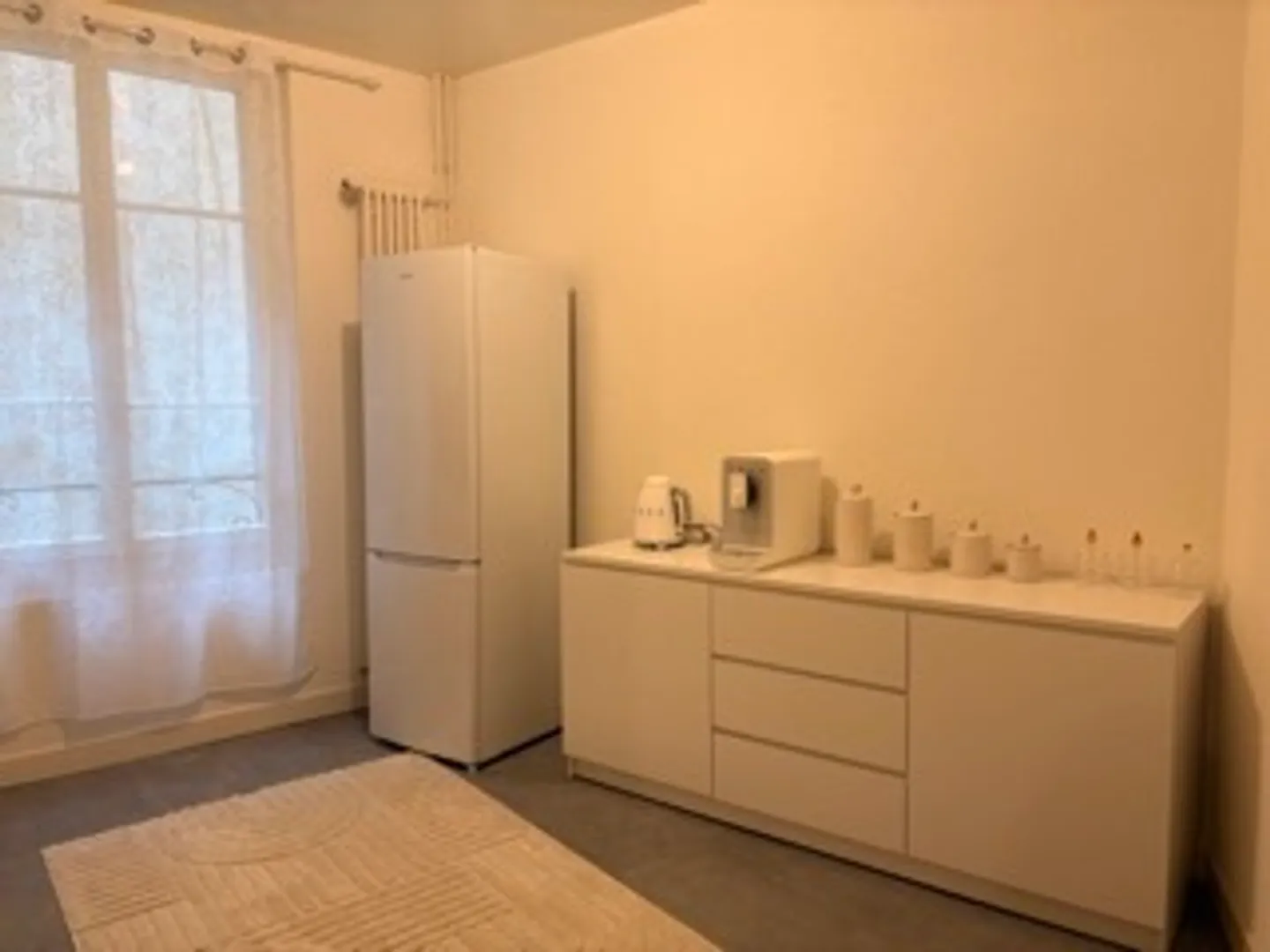 3-ZIMMER-WOHNUNG IN GENF - ZENTRUM, MÖBLIERT, BEFRISTET - Foto 7 von 8