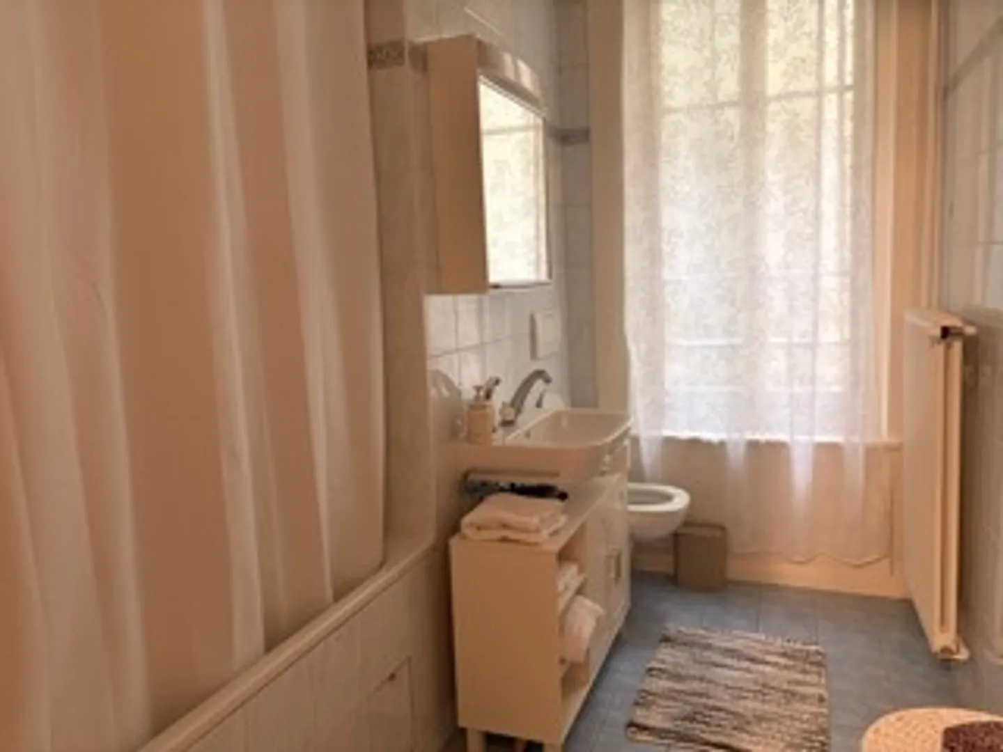 3-ZIMMER-WOHNUNG IN GENF - ZENTRUM, MÖBLIERT, BEFRISTET - Foto 8 von 8