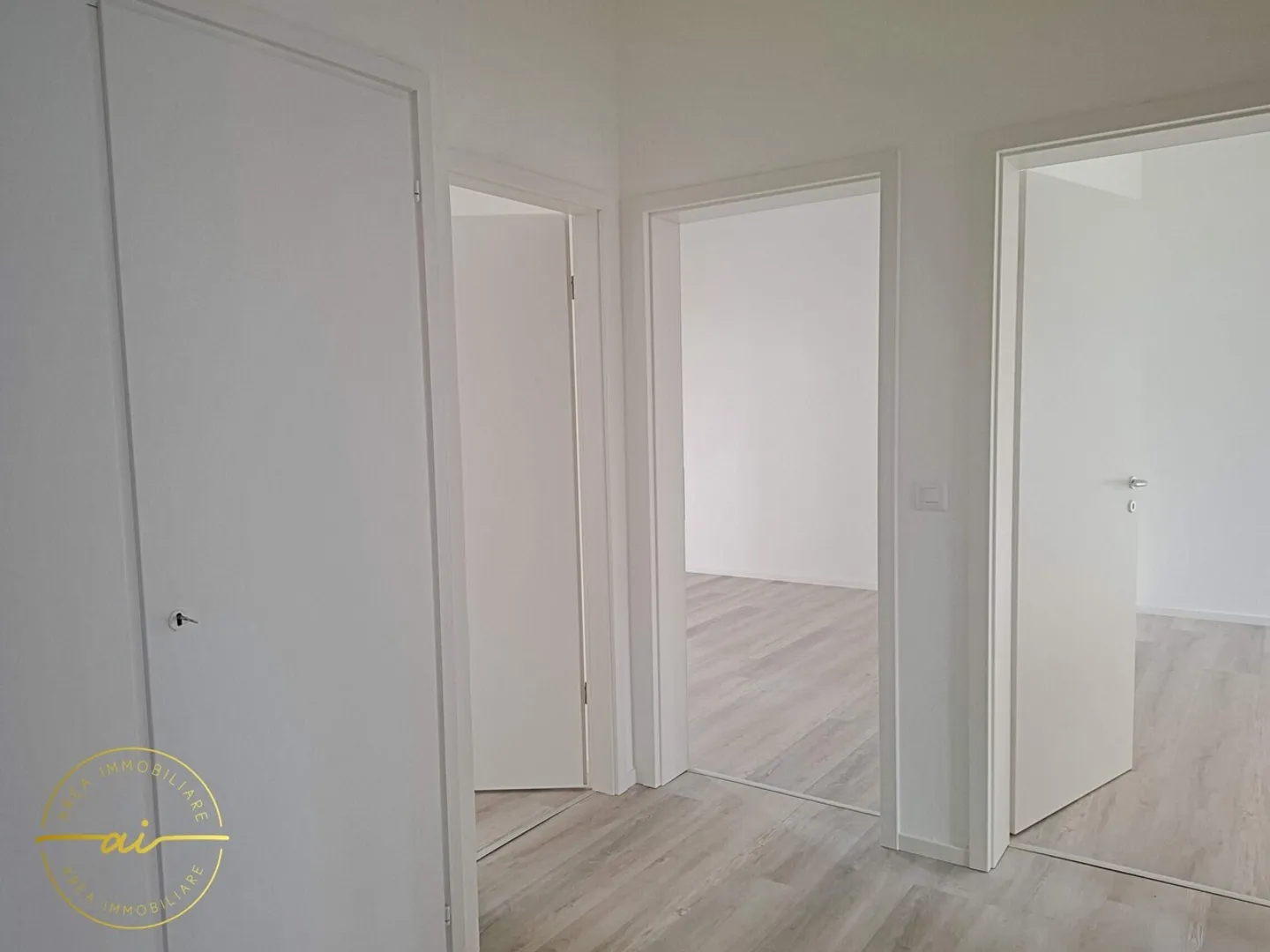 3.5-ROOM APARTMENT IN THE PALAPENZ AREA IN CHIASSO - Photo 6 of 7