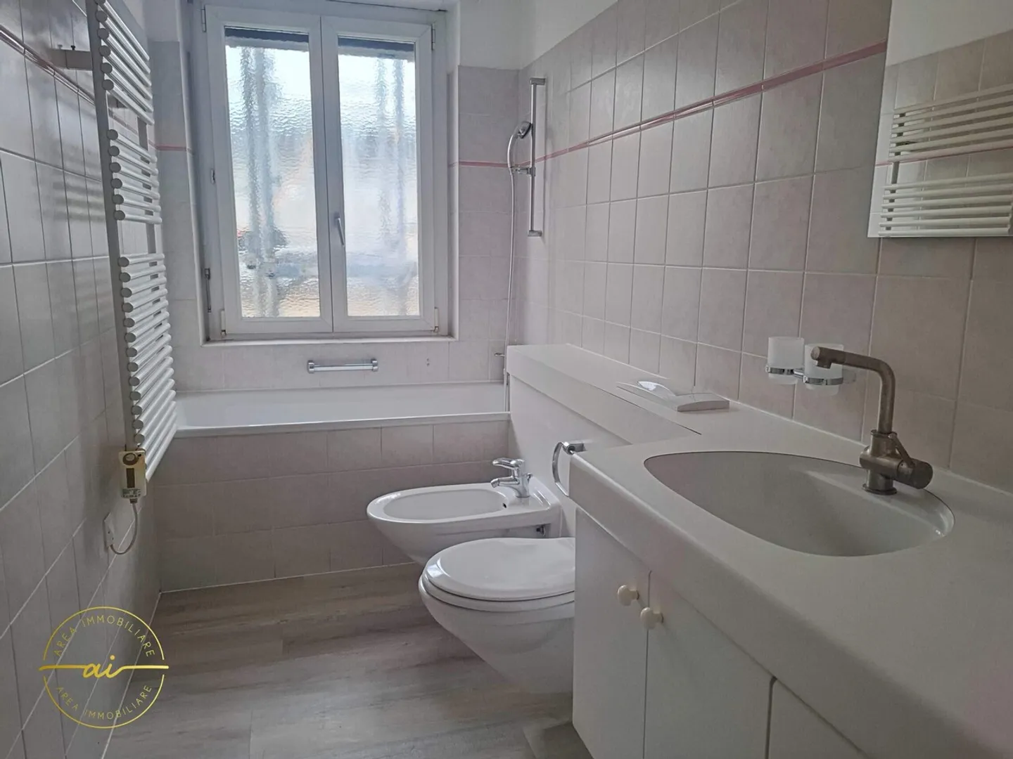 3.5-ROOM APARTMENT IN THE PALAPENZ AREA IN CHIASSO - Photo 7 of 7