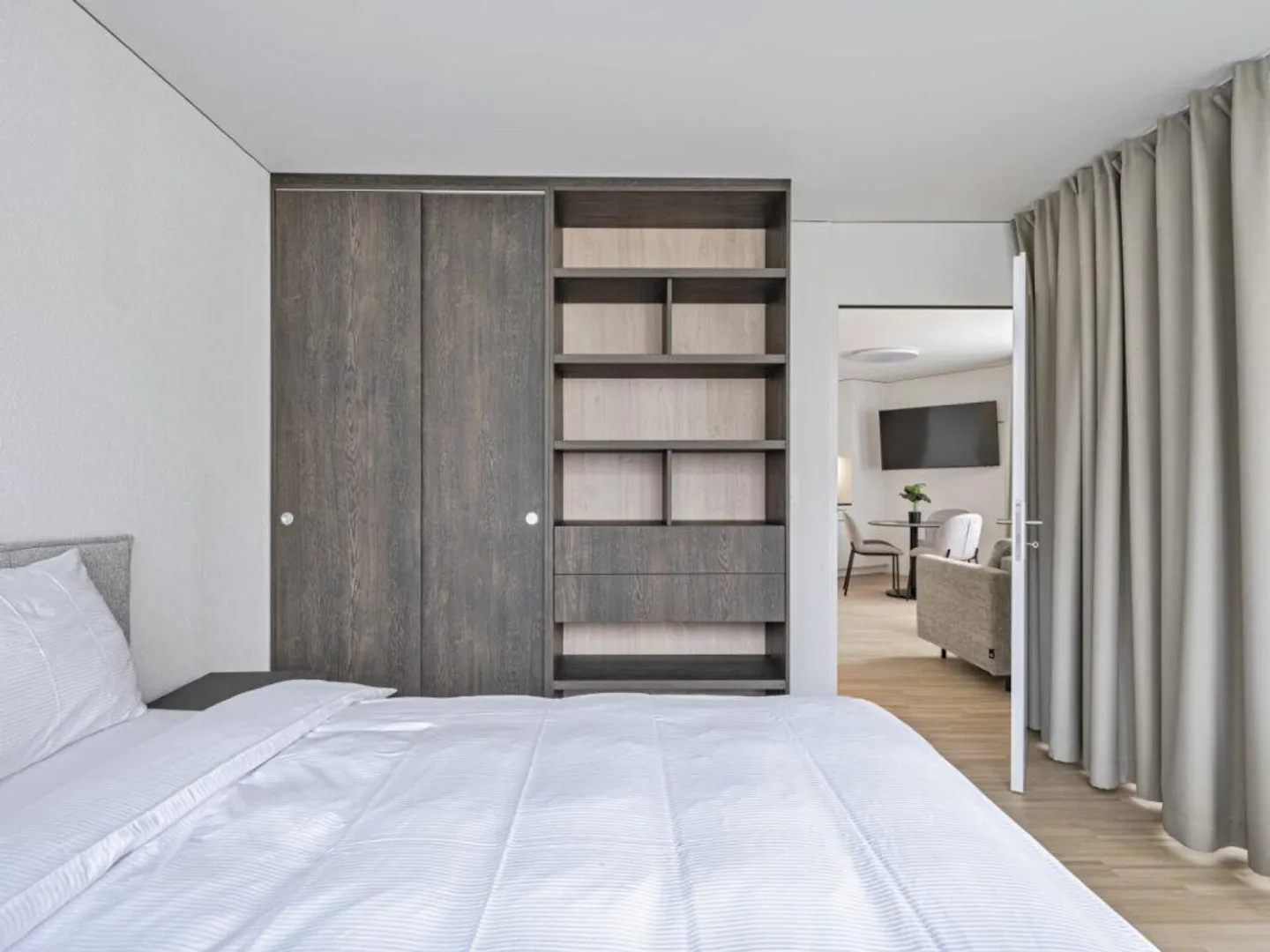 Vollmöbliertes SUPERIOR Apartment - 52 m2 - Foto 3 von 16