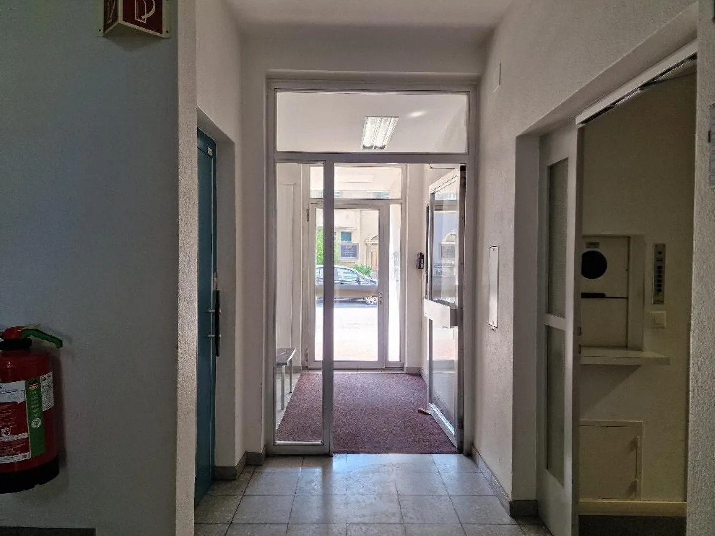 Espaces de bureau à Gellert – flexibles et attrayants pour une utilisation temporaire - Photo 4 sur 8