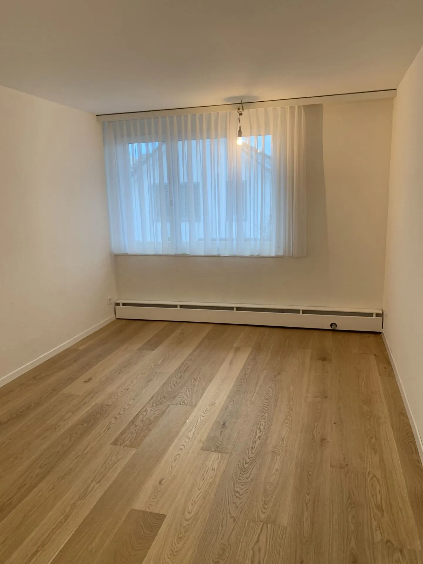 Newly built 2-room apartment in elevated location - Photo 4 of 9