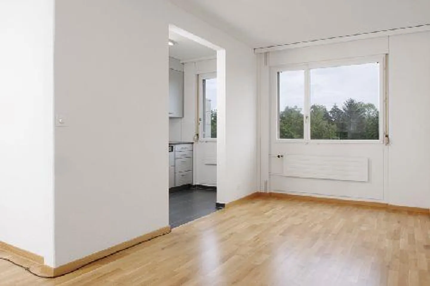 Your new feel-good home! - Photo 4 of 5