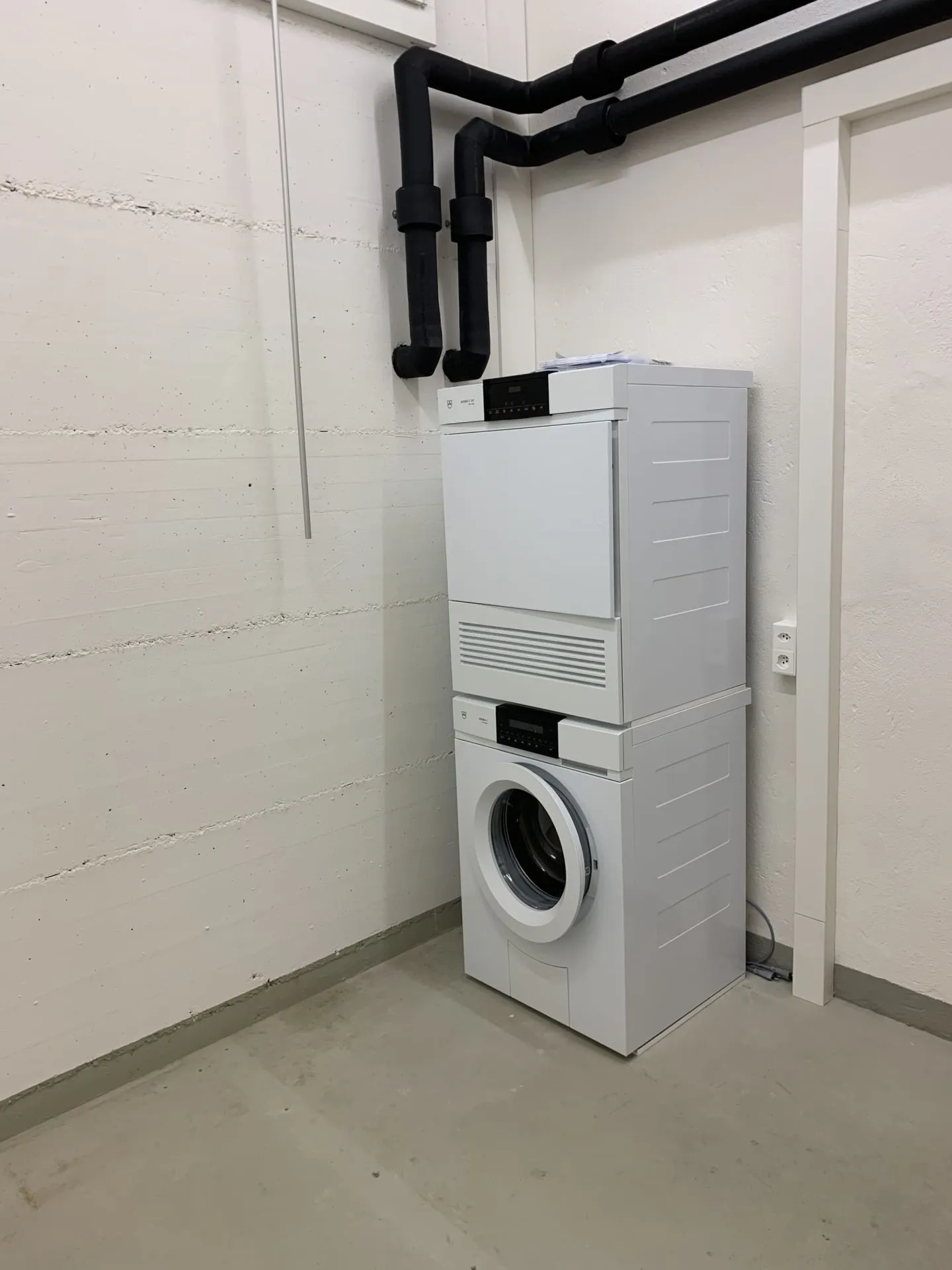 Newly built 2-room apartment in elevated location - Photo 7 of 9