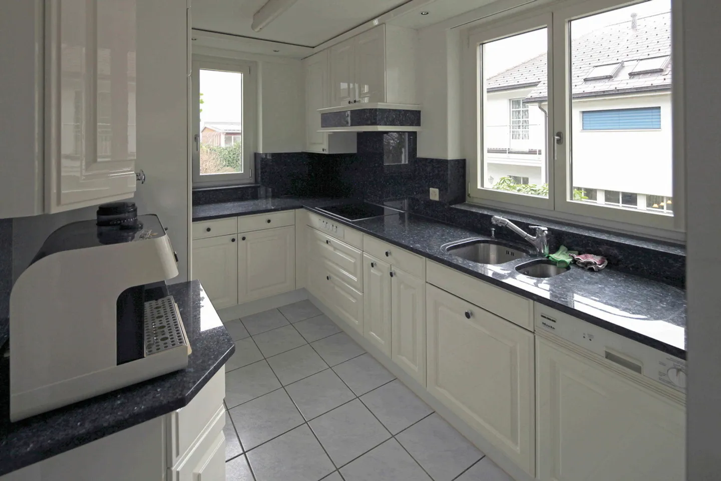 Votre nouveau chez-vous entre lac et montagnes - Photo 3 sur 6