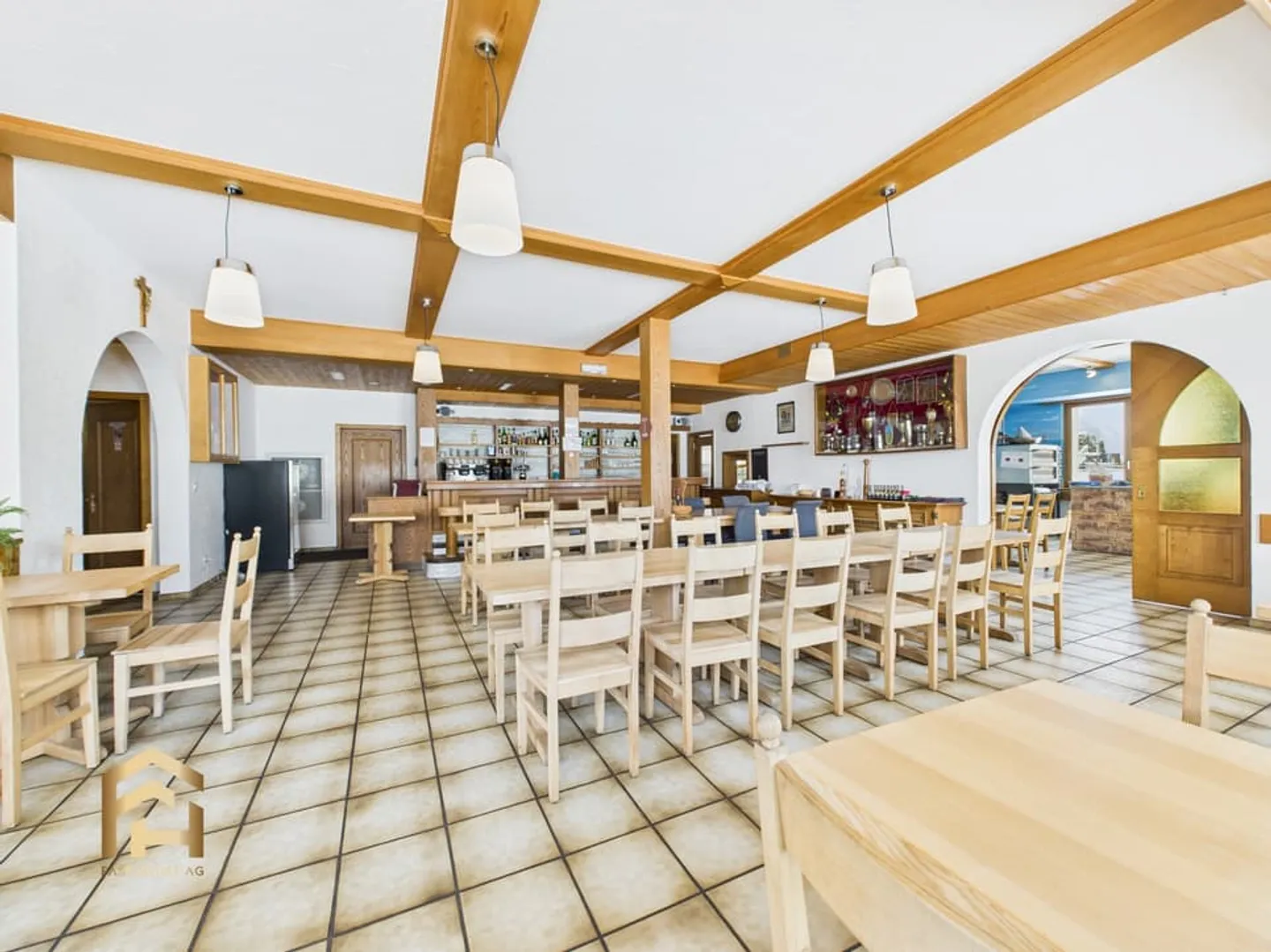 Sopra i tetti di Leuk - La tua opportunità per un nuovo capitolo della vita - Foto 4 di 13