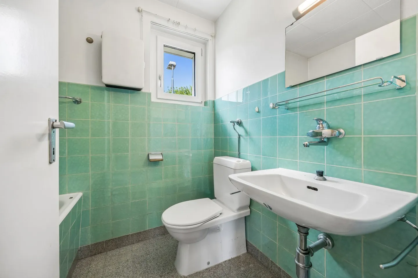 Charming Single-Family Home in Building Rights - Photo 5 of 11