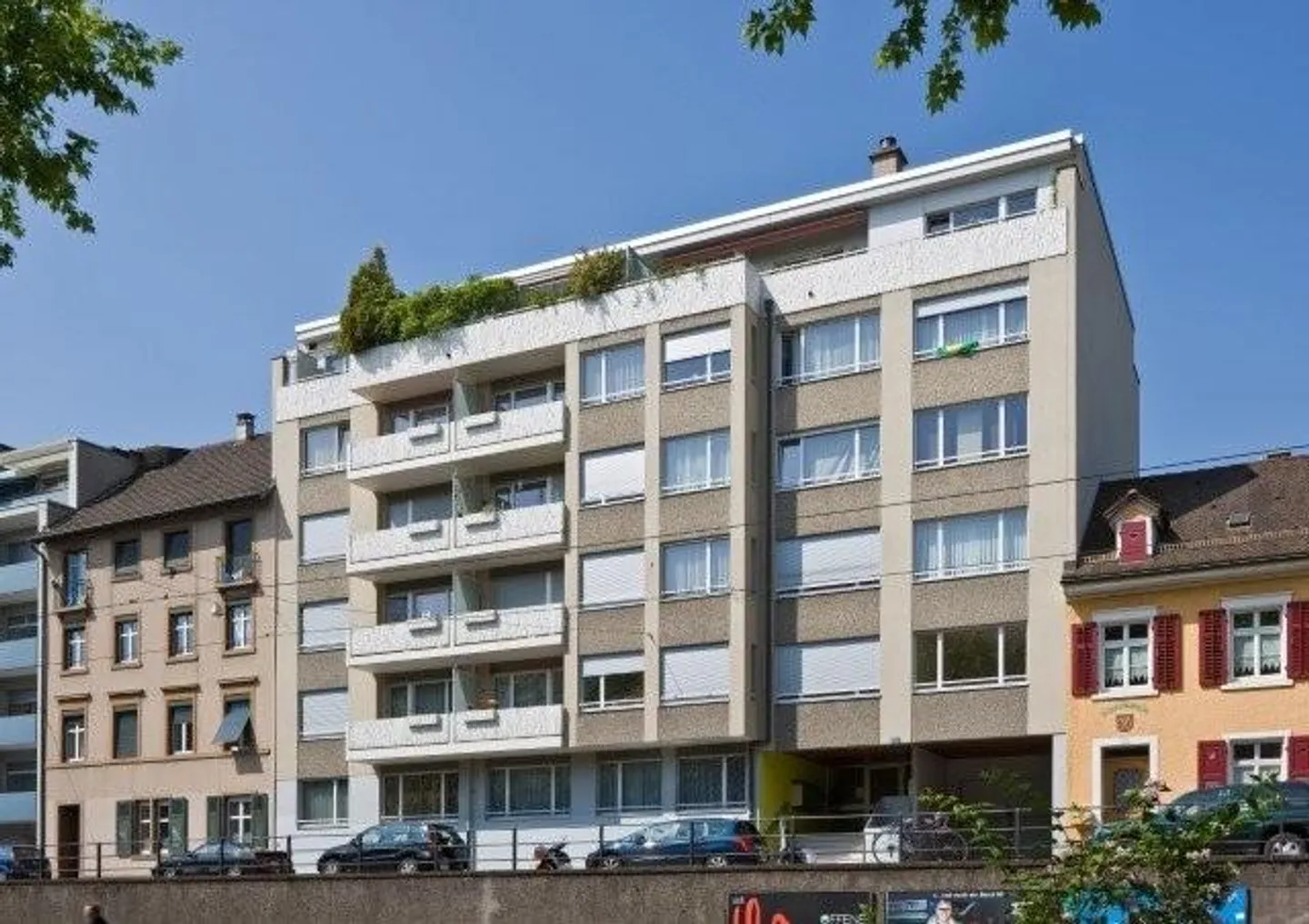 Petit mais bien entretenu et situé au centre - Photo 1 sur 4