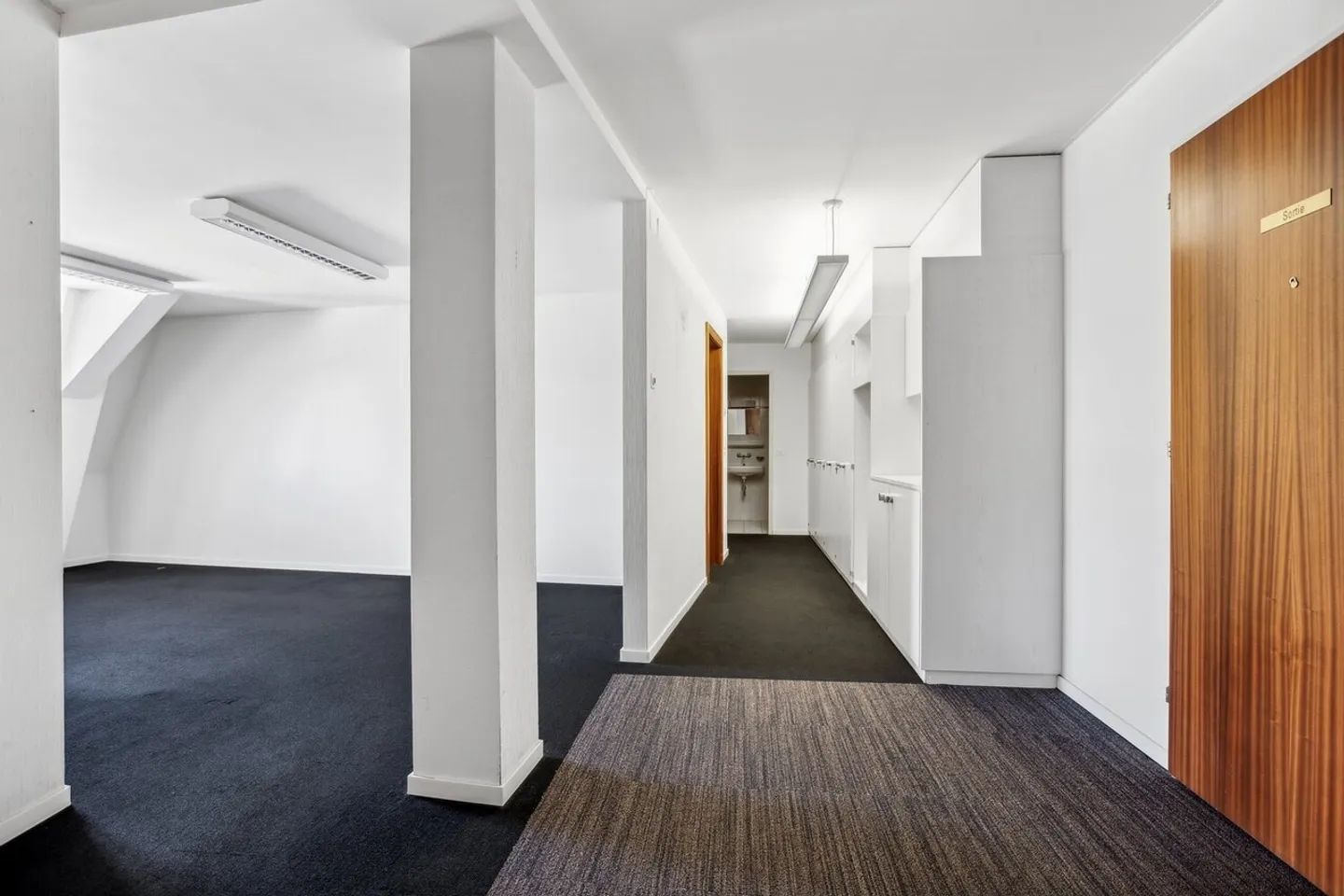 Ufficio luminoso di 120 m² Ideale per professioni mediche o paramediche - Foto 4 di 7