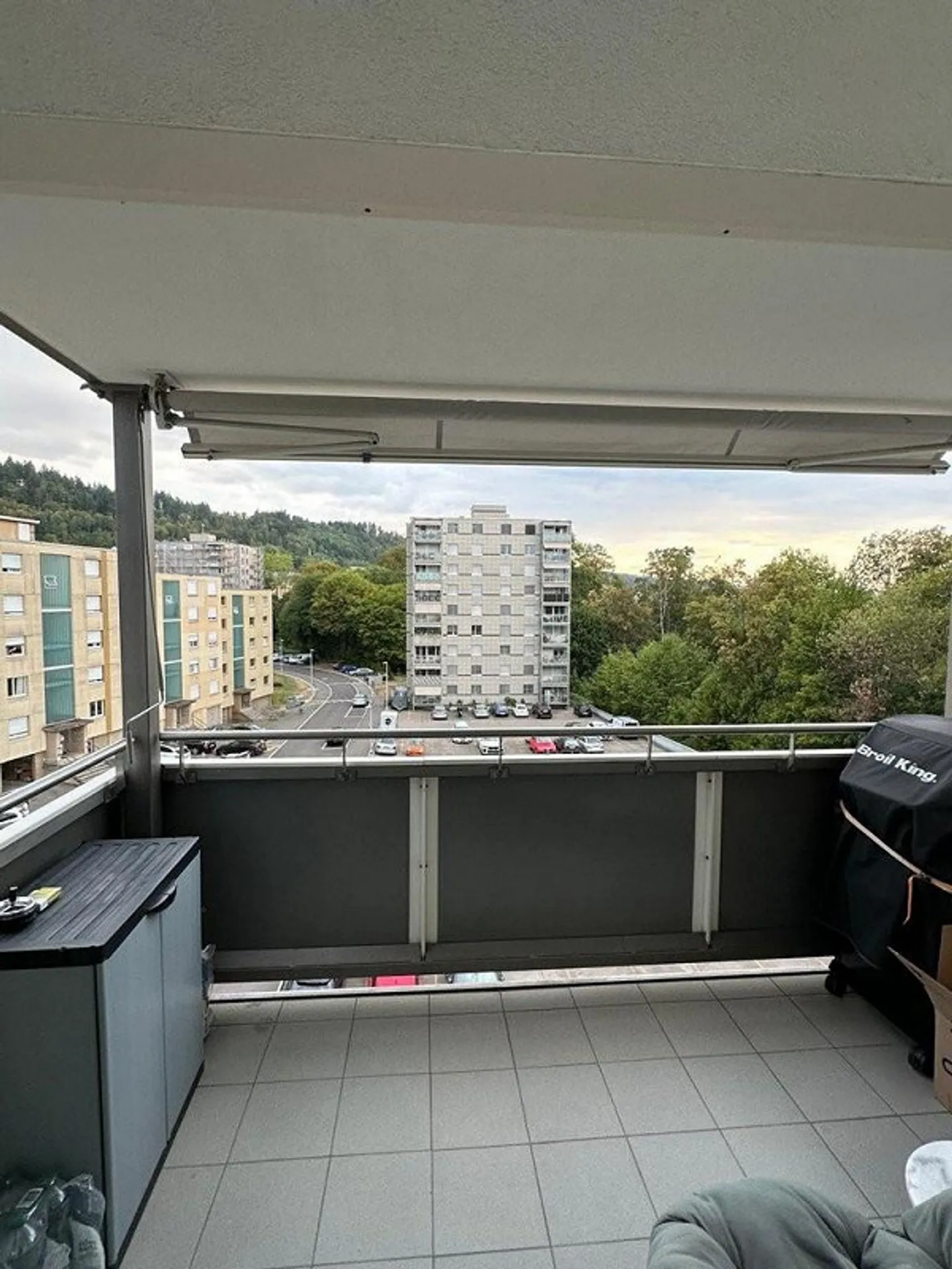 Modernes Apartment mit Aussicht - Foto 6 von 6