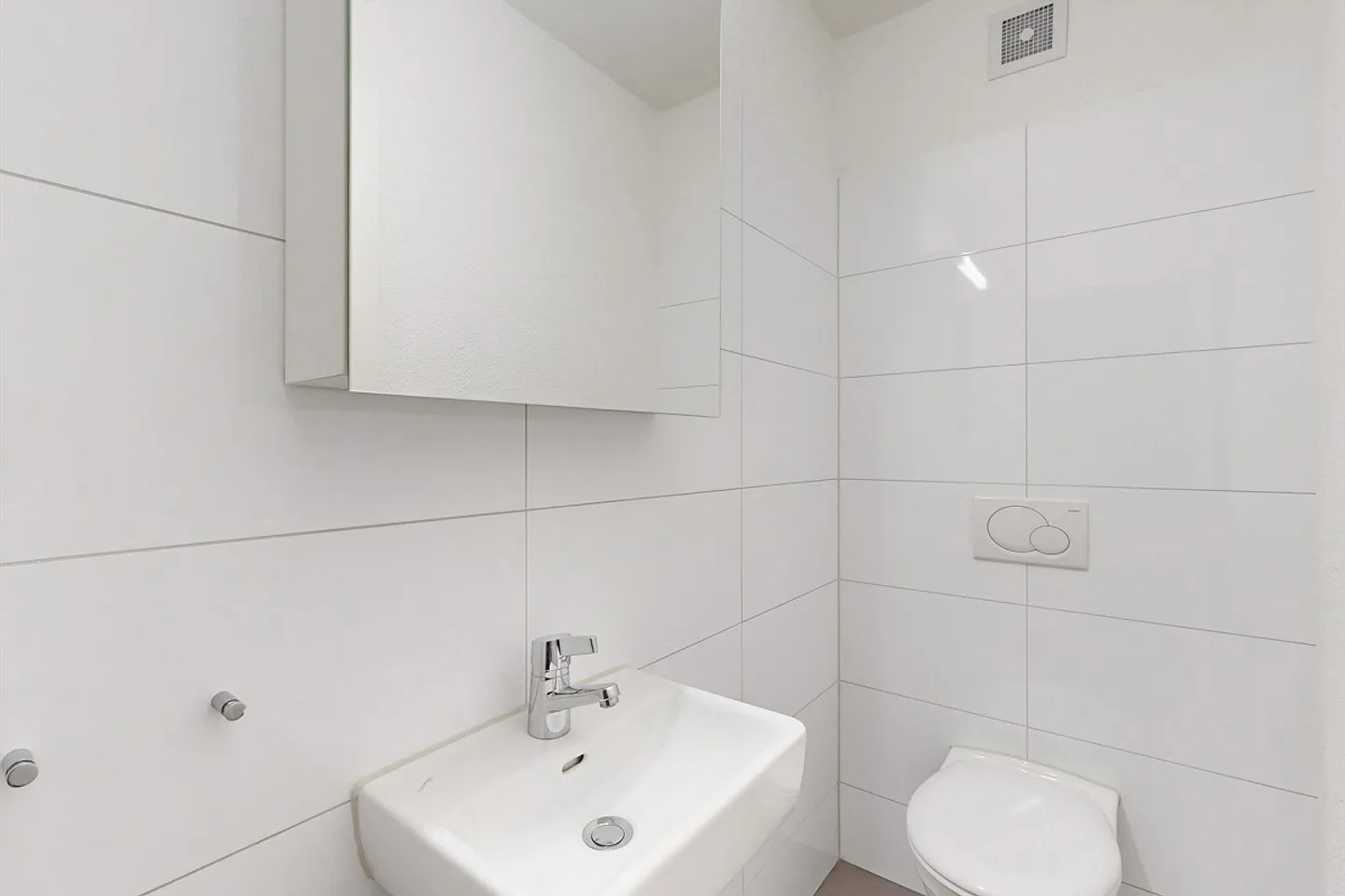 Modern living in popular property - Photo 11 of 11