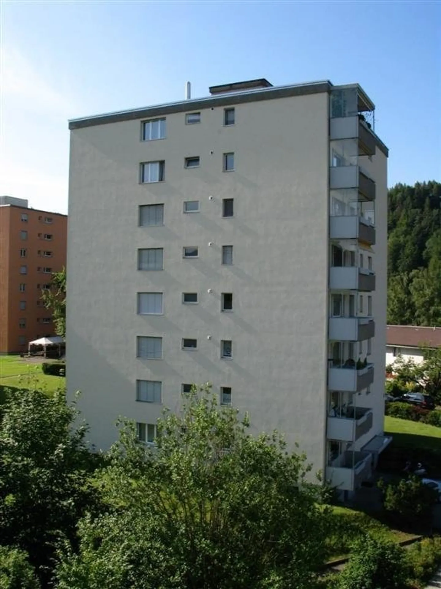 Quiet location in a well-kept residential area with plenty of greenery - Photo 1 of 10