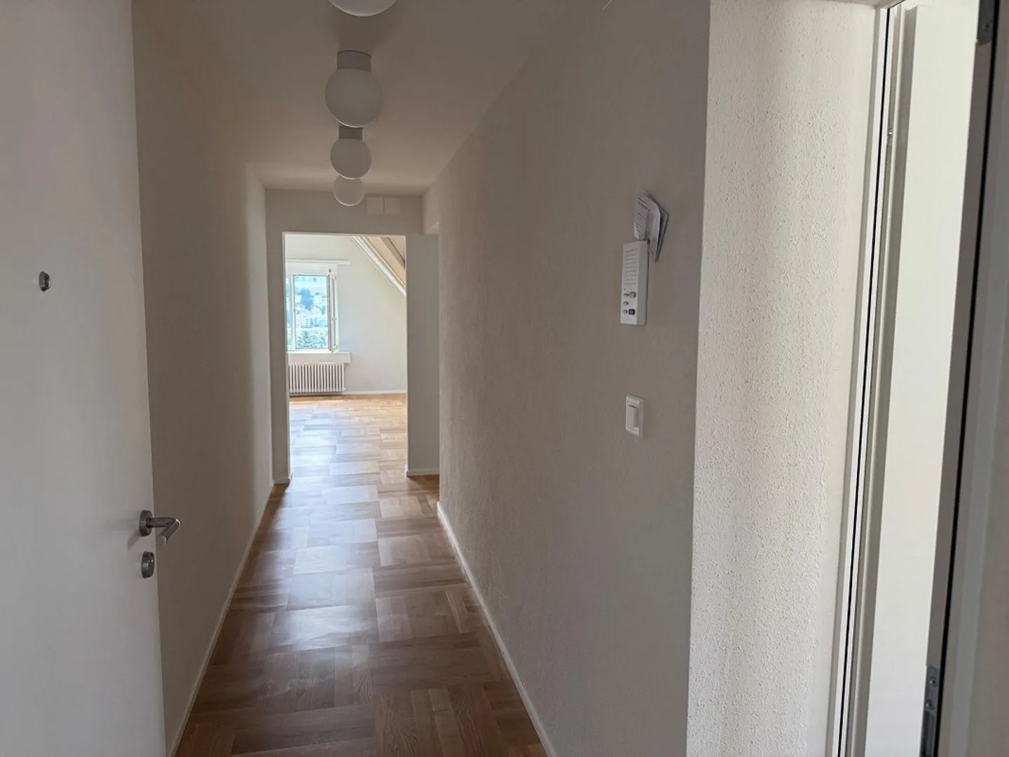 Appartamento 3.5 stanze appena ristrutturato vicino all'Università di San Gallo - Foto 10 di 11
