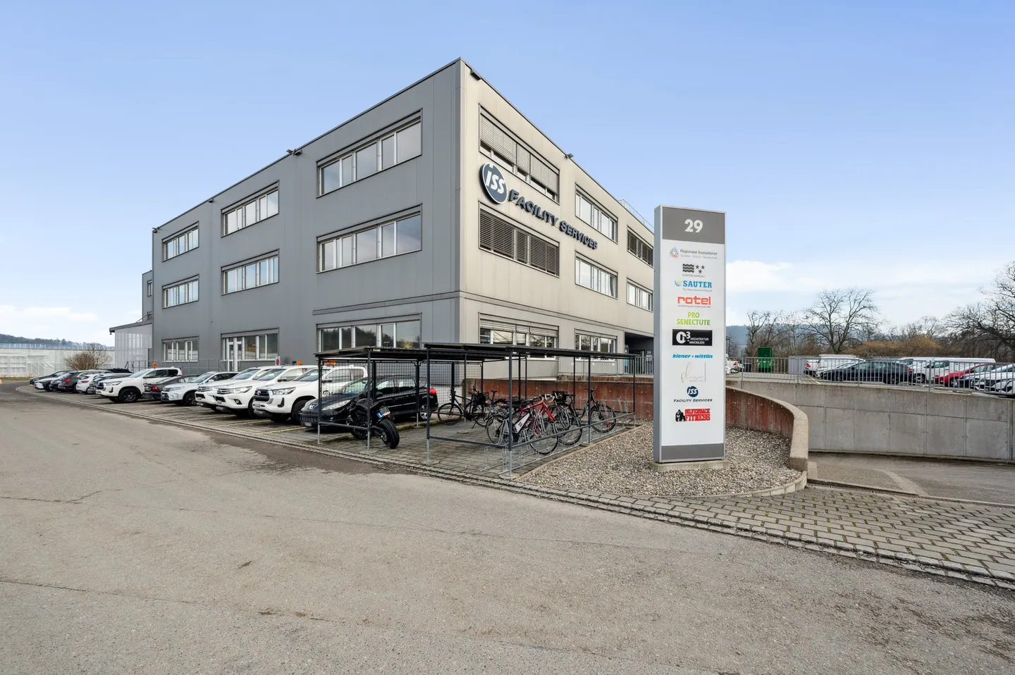 Ufficio luminoso e moderno in affitto a Unterentfelden - Foto 2 di 9