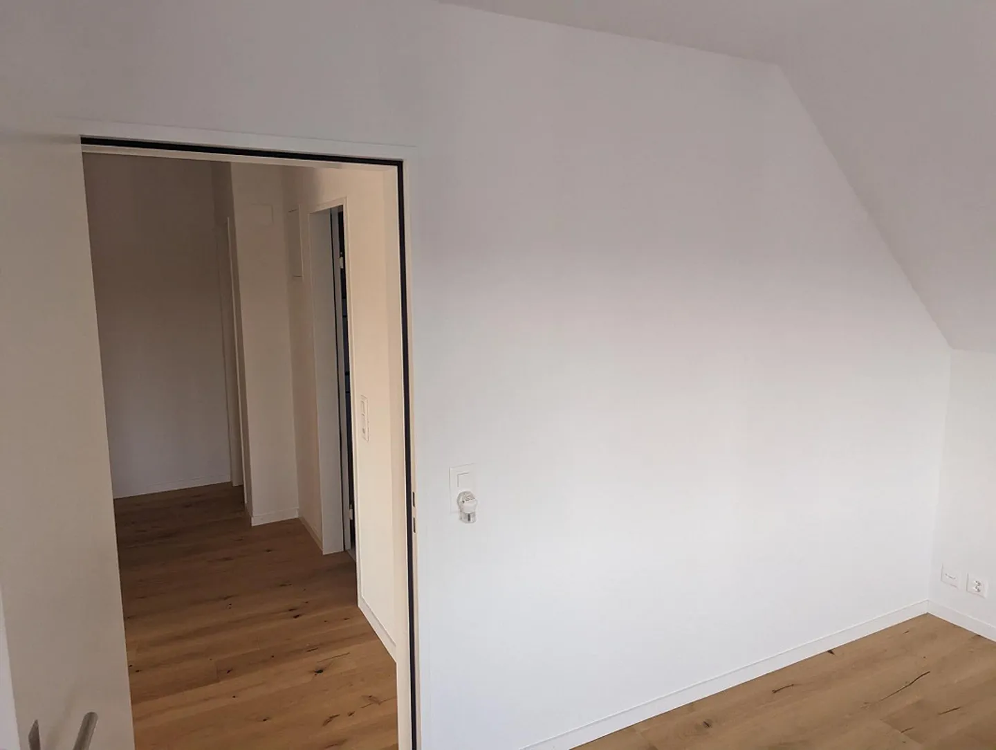 Moderne Wohnung im Zentrum von Meilen - Foto 5 von 8
