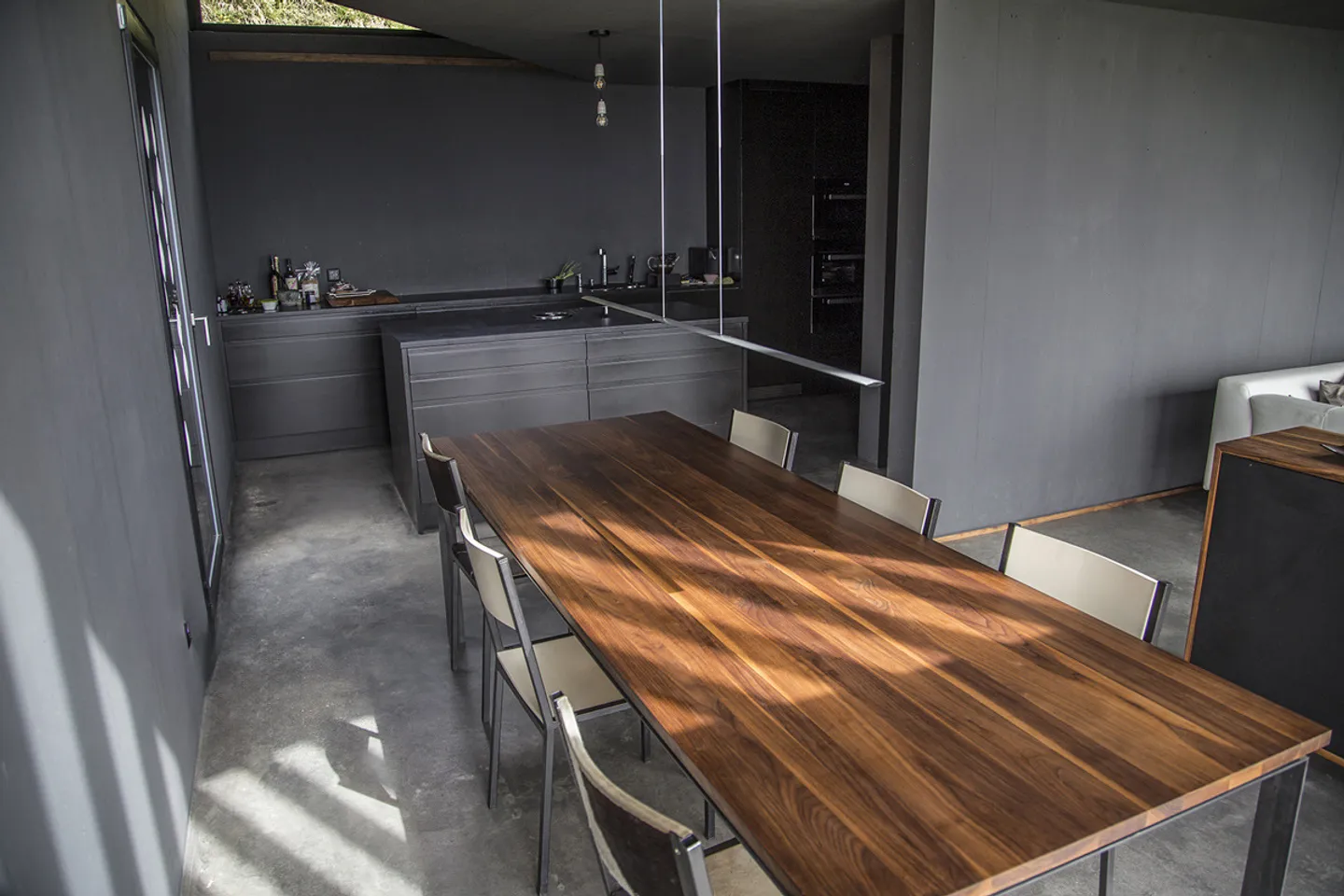 «"Casa Nera" - einzigartiges Einfamilienhaus an sonniger Hanglage im Val Lumnezia» - Foto 4 von 10