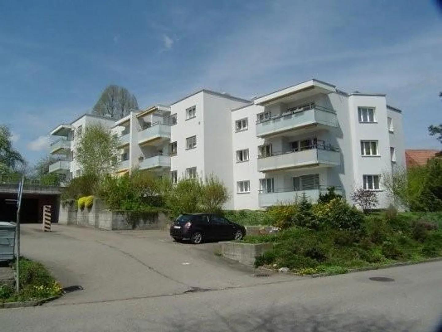 Abstellplatz in Effretikon zu vermieten - Photo 1 of 1