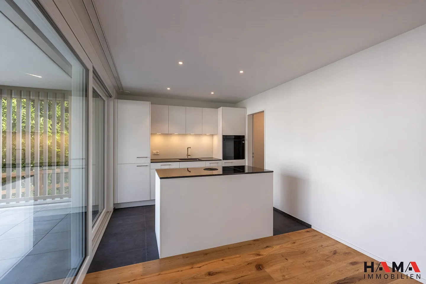 New apartment with flat rental price - Photo 2 of 13