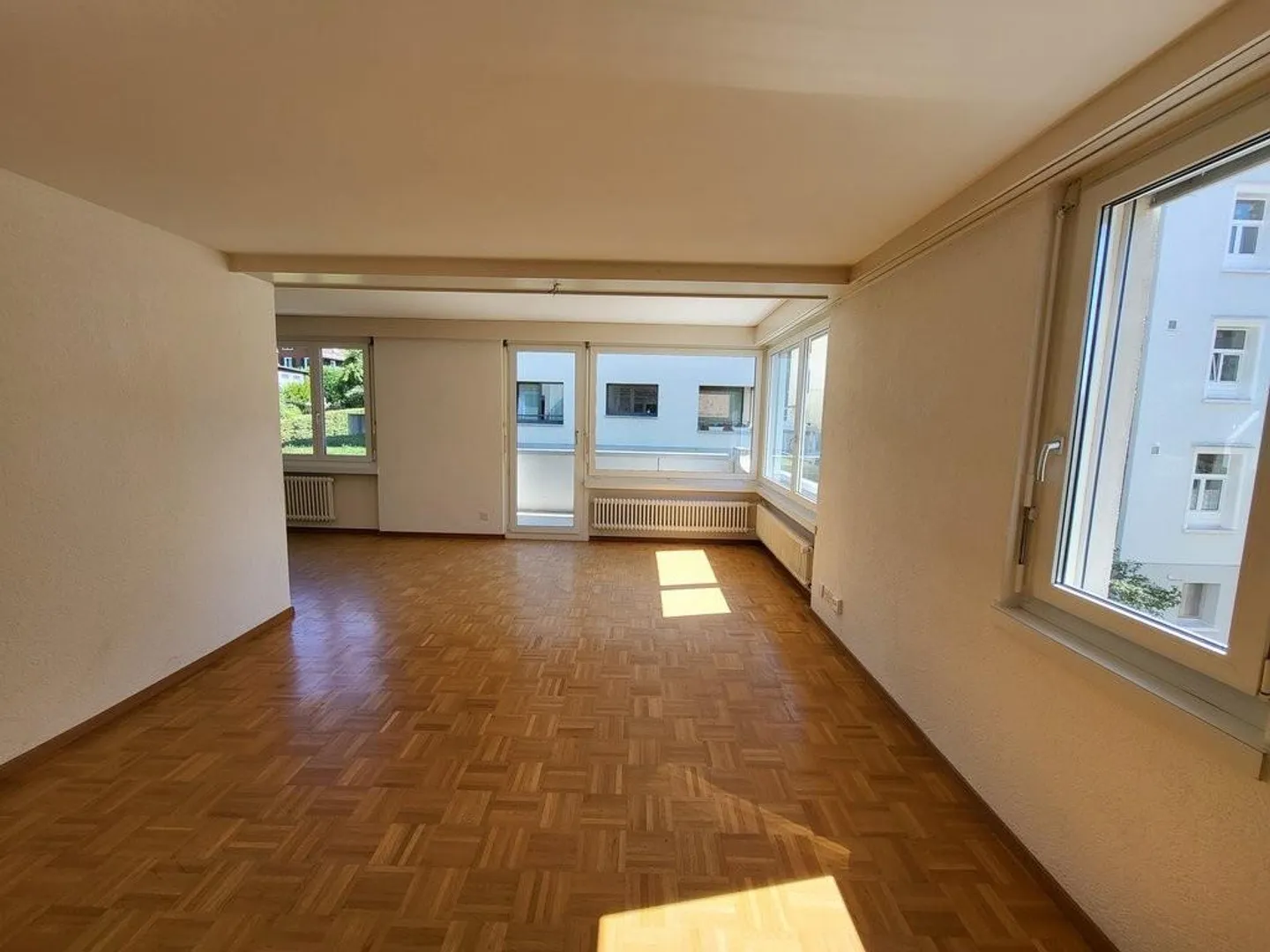 Appartement dans un emplacement calme et ensoleillé près de l'hôpital - Photo 5 sur 8
