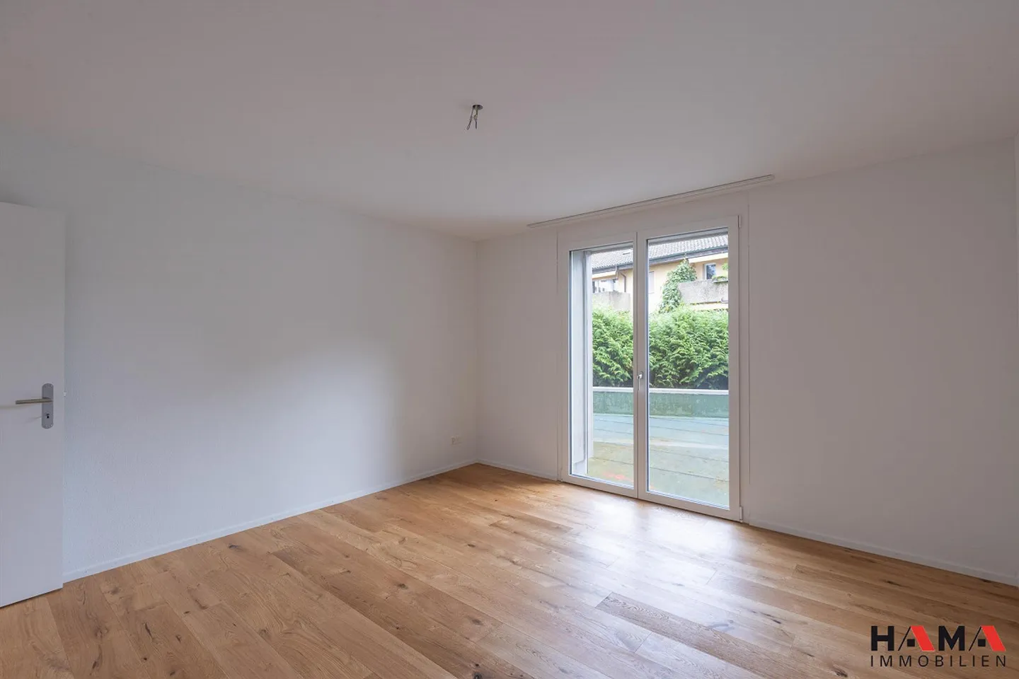 New apartment with flat rental price - Photo 8 of 13