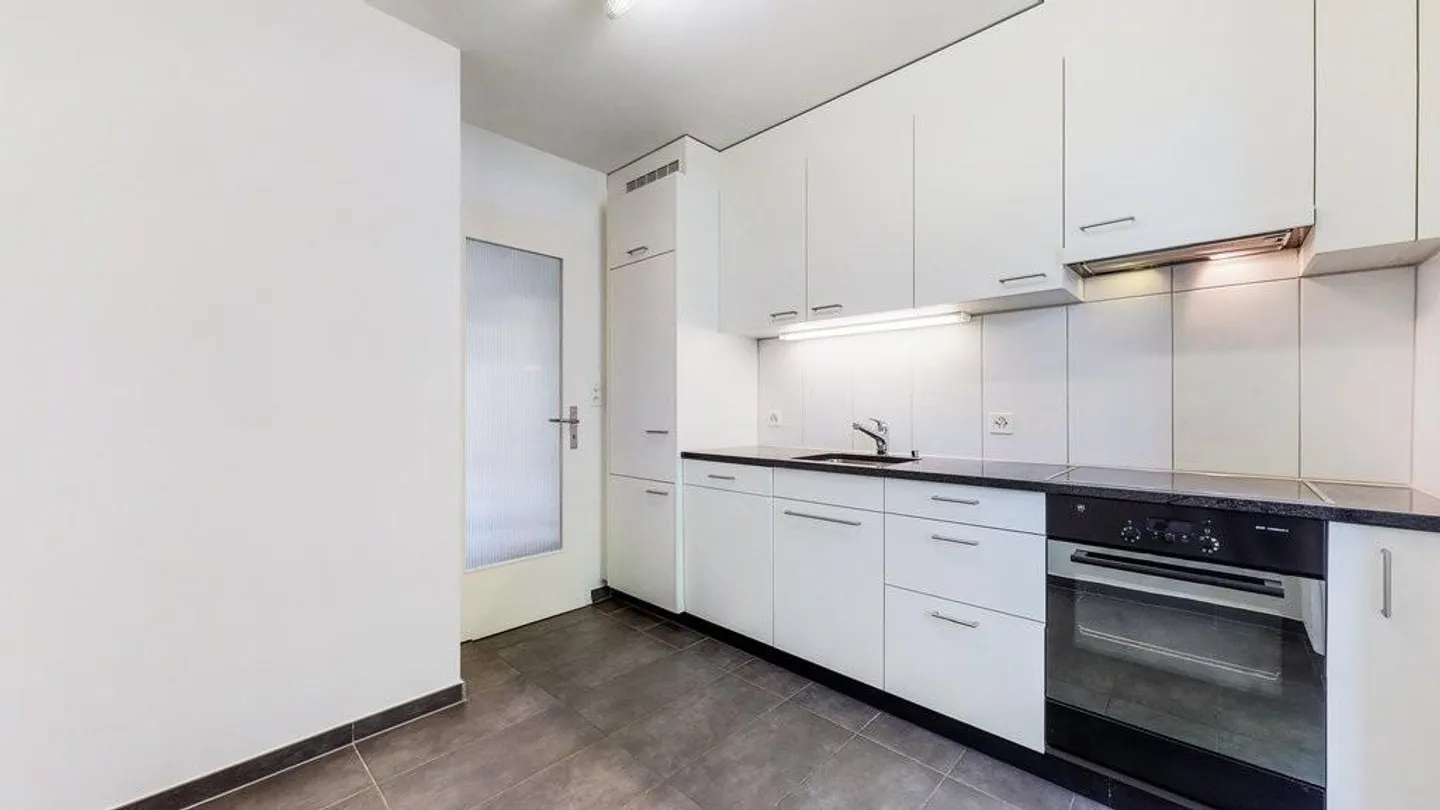 Finally enough space for your family - Photo 3 of 12