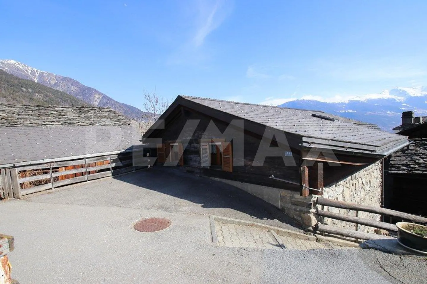 Gioiello alpino storico: affascinante casa a Wallis - Foto 6 di 13
