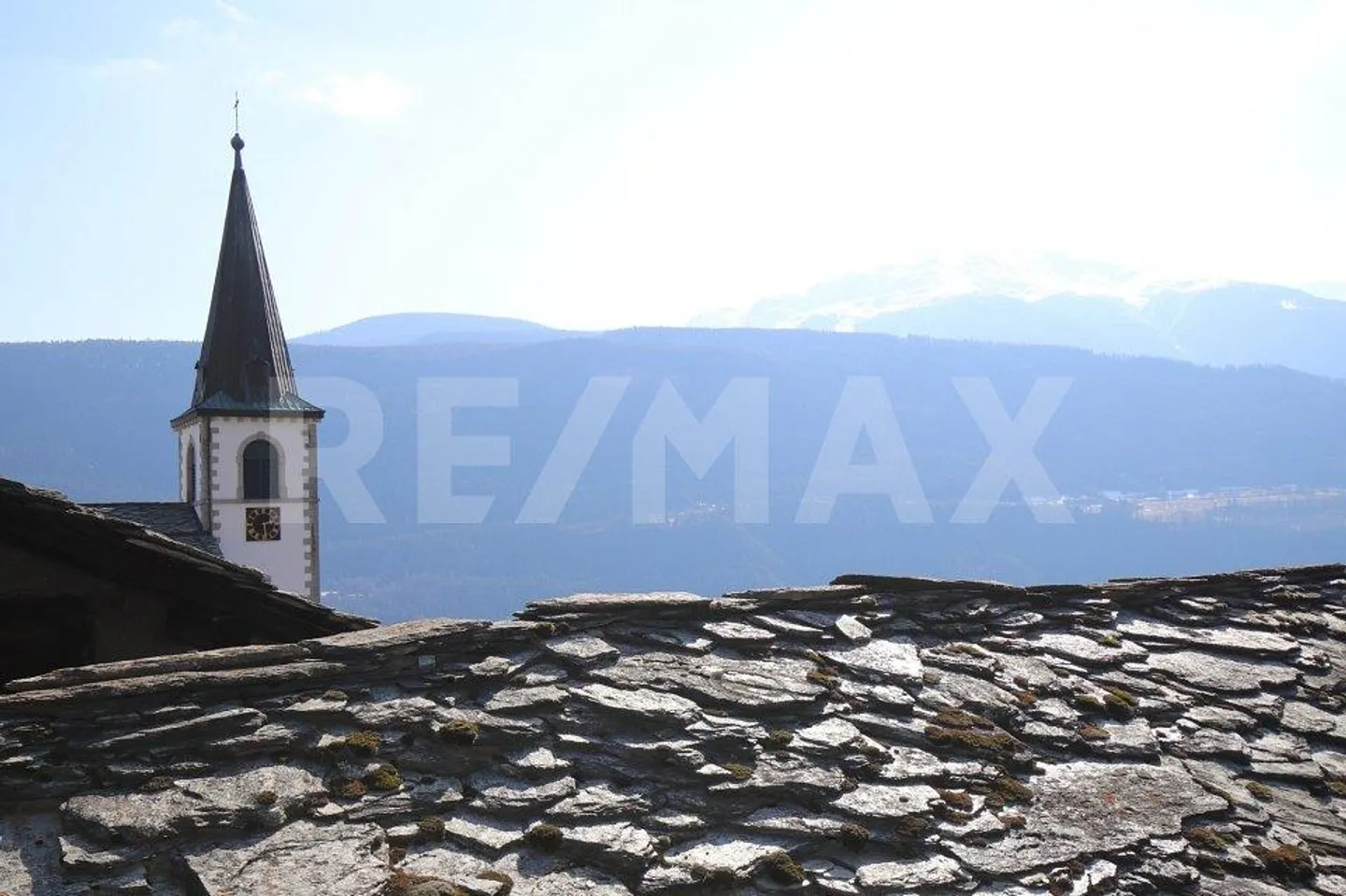 Gioiello alpino storico: affascinante casa a Wallis - Foto 10 di 13
